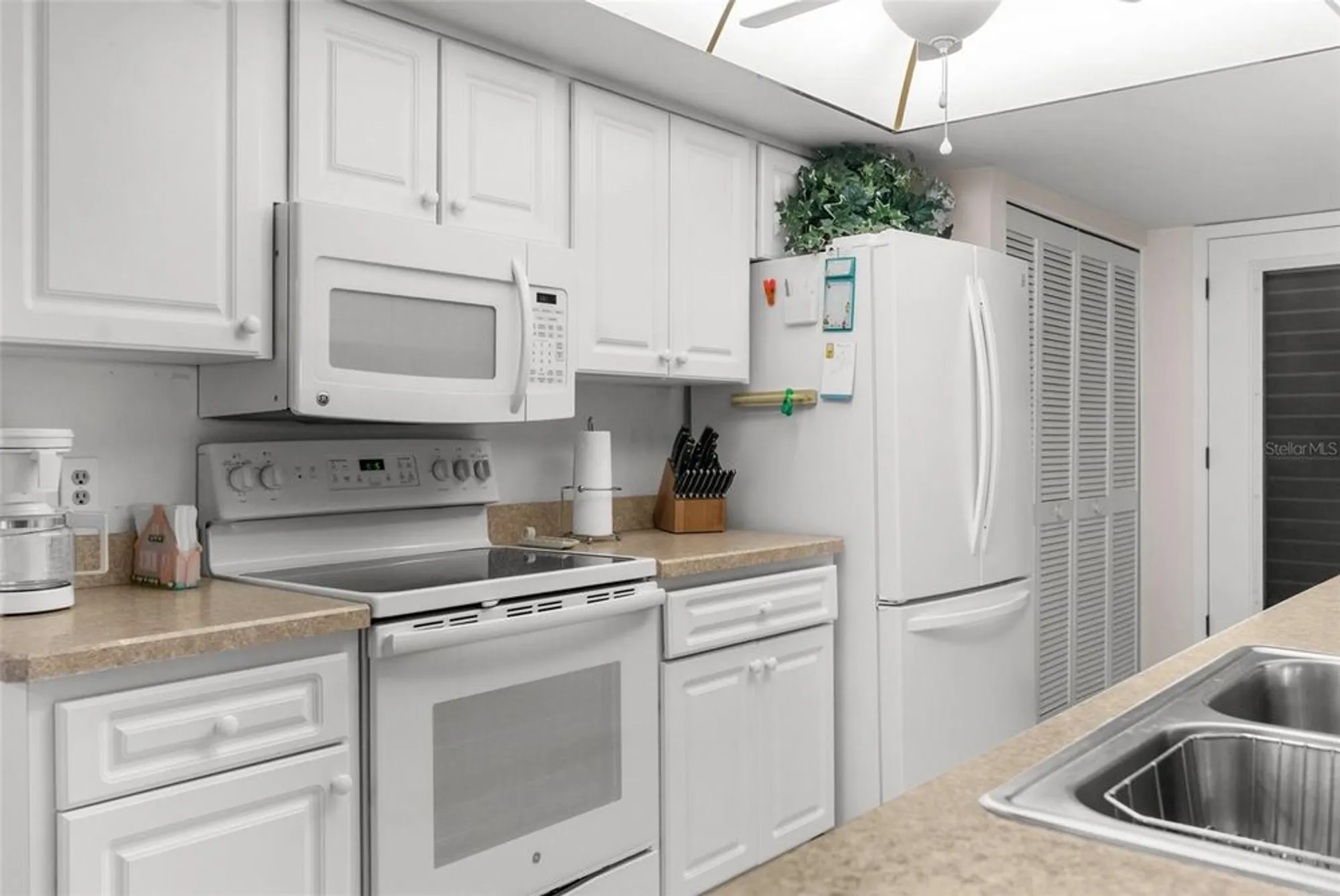 Property Slideshow image 13 of 38 | 6409 wedgewood dr, Spring Hill, FL, 34606