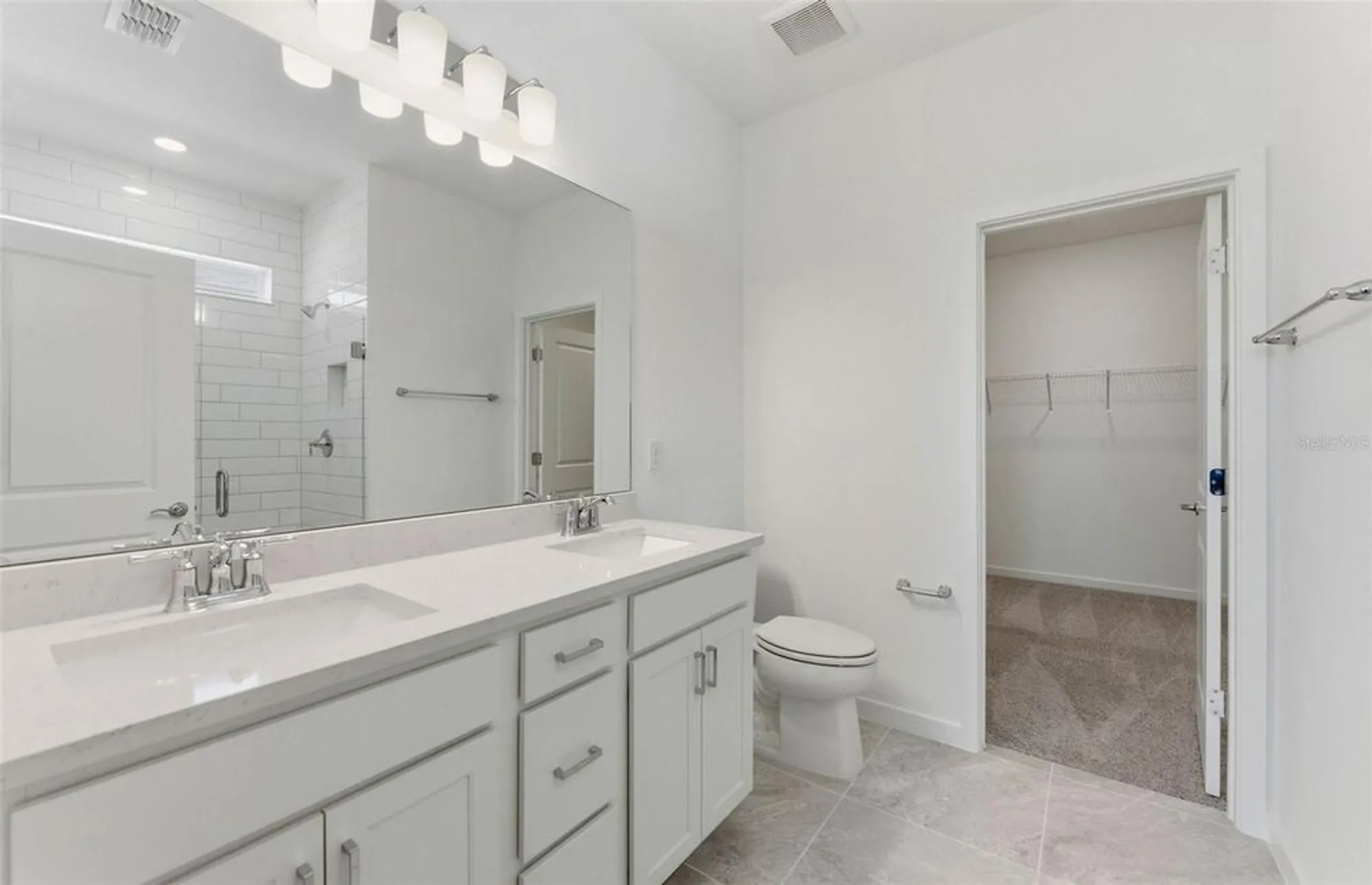Property Slideshow image 9 of 29 | 9453 daylight dr, Parrish, FL, 34219