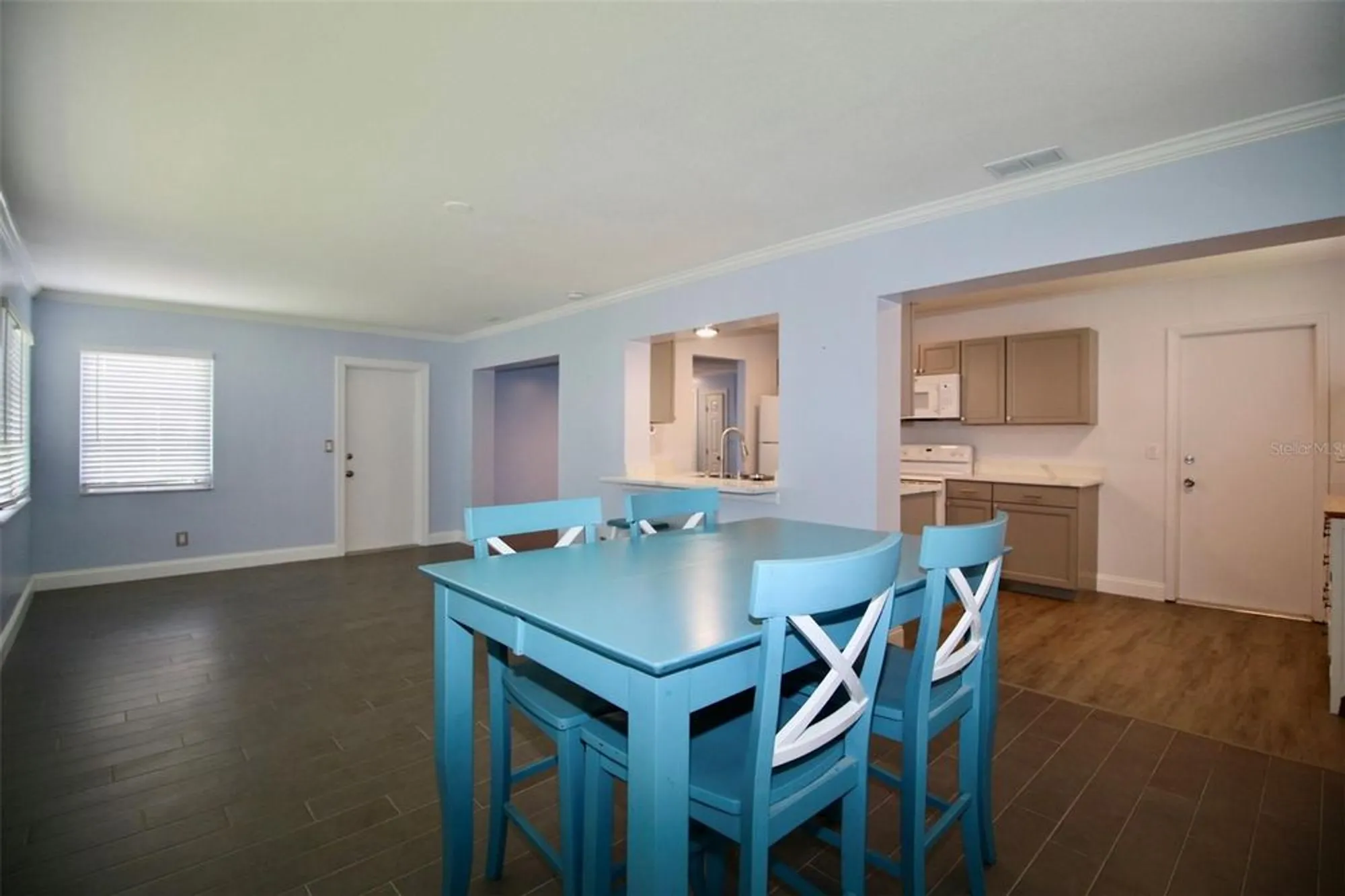 Property Slideshow image 19 of 47 | 3643 mainlands blvd, Pinellas Park, FL, 33782