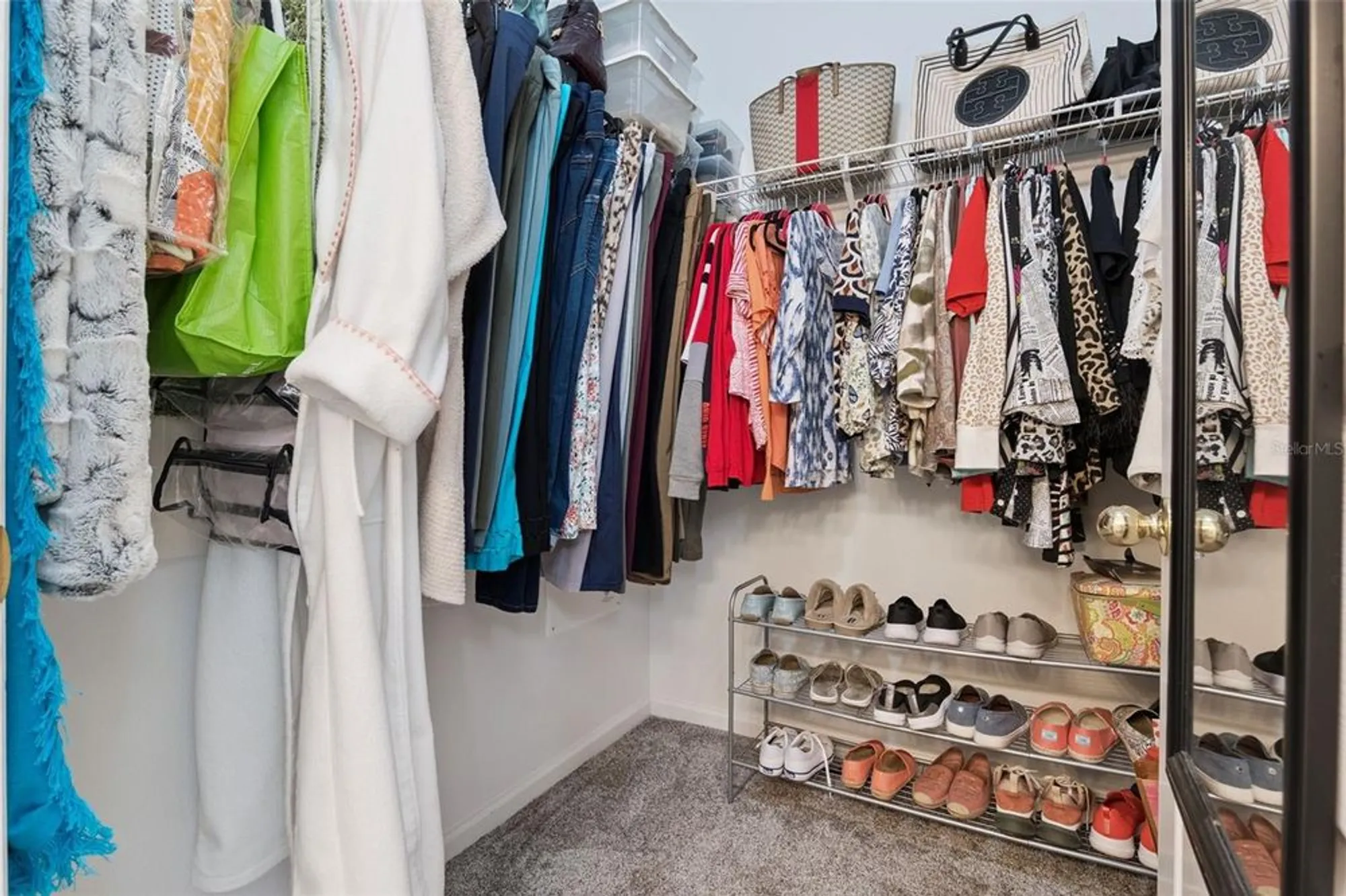 Property Slideshow image 18 of 48 | 513 heron point way, Deland, FL, 32724