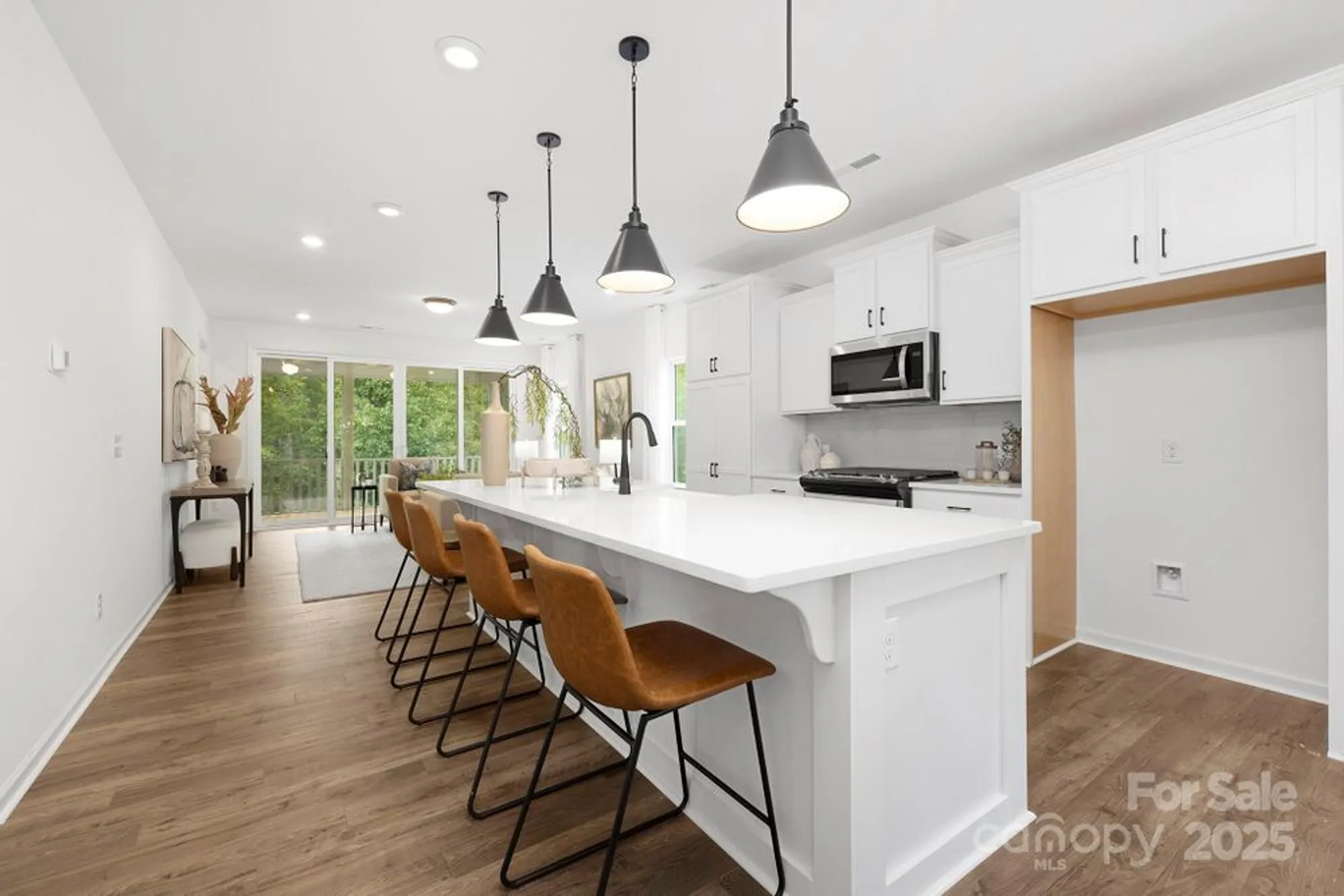 Property Slideshow image 4 of 37 | 24558 blue heron cir # 402, Lancaster, SC, 29720