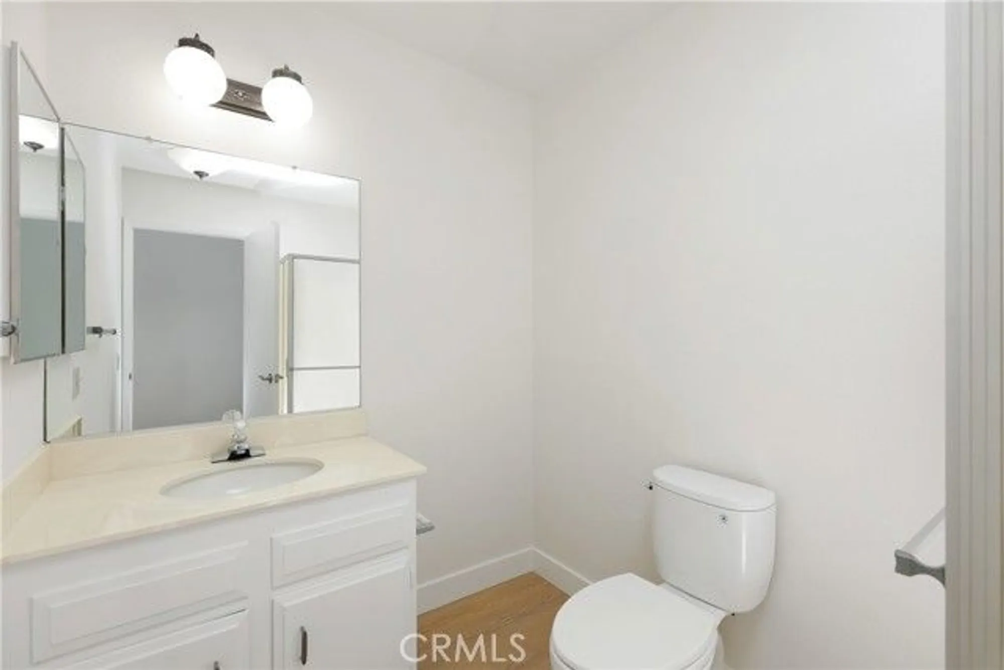 Property Slideshow image 18 of 22 | 2386 via mariposa 2b, Laguna Woods, CA, 92637