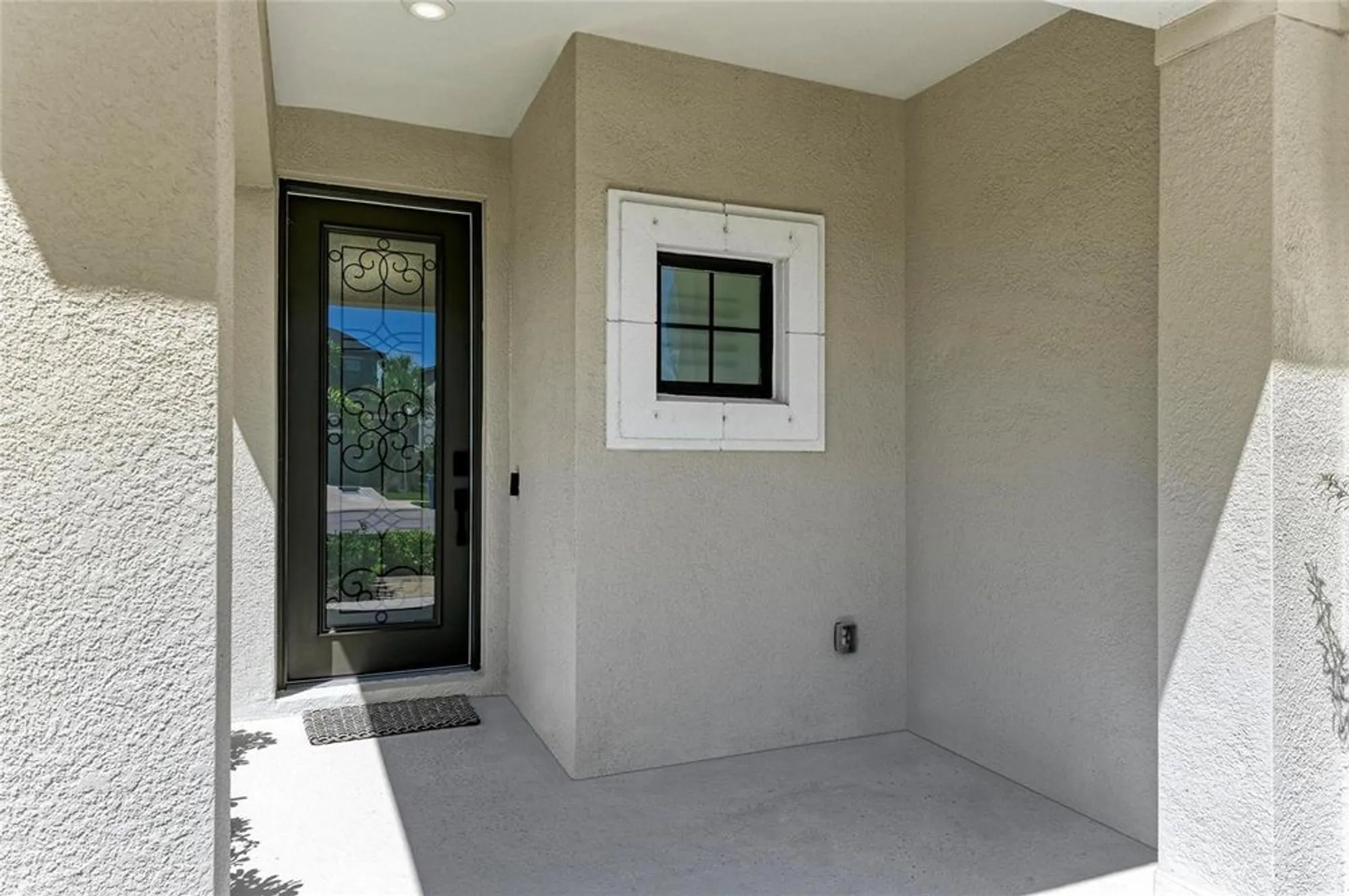 Property Slideshow image 4 of 53 | 16225 paynes mill dr, Bradenton, FL, 34211