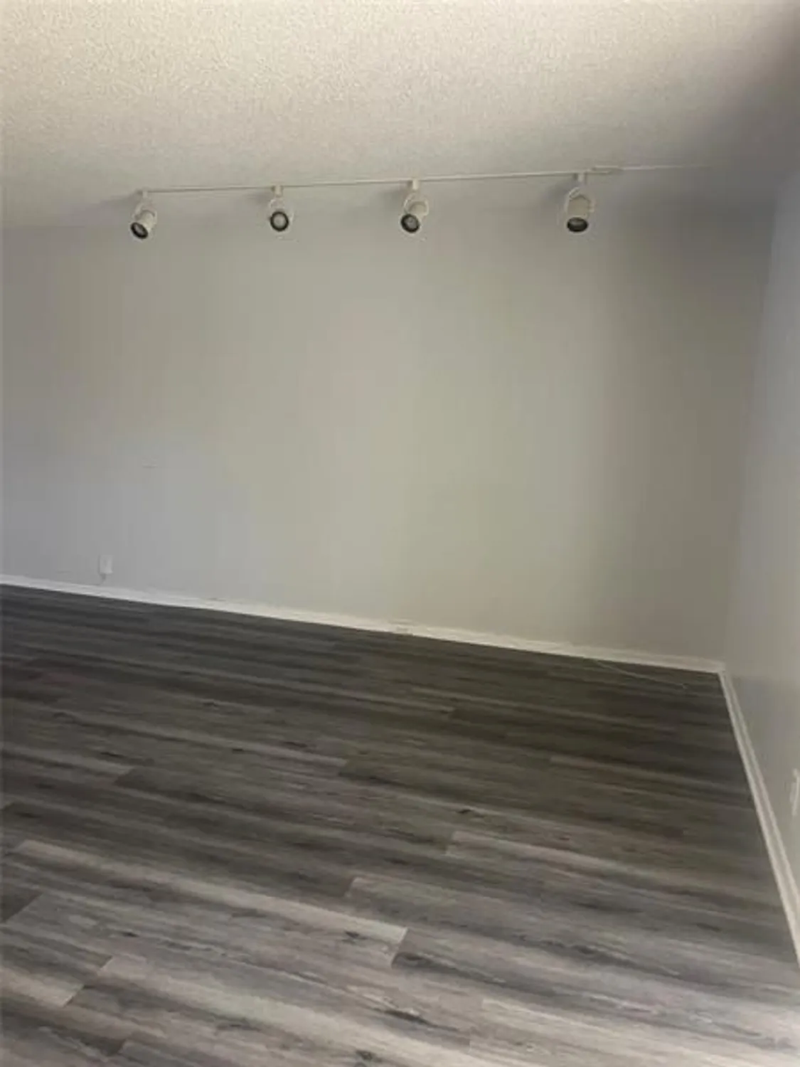 Property Slideshow image 21 of 32 | 3402 bimini ln apt e2, Coconut Creek, FL, 33066