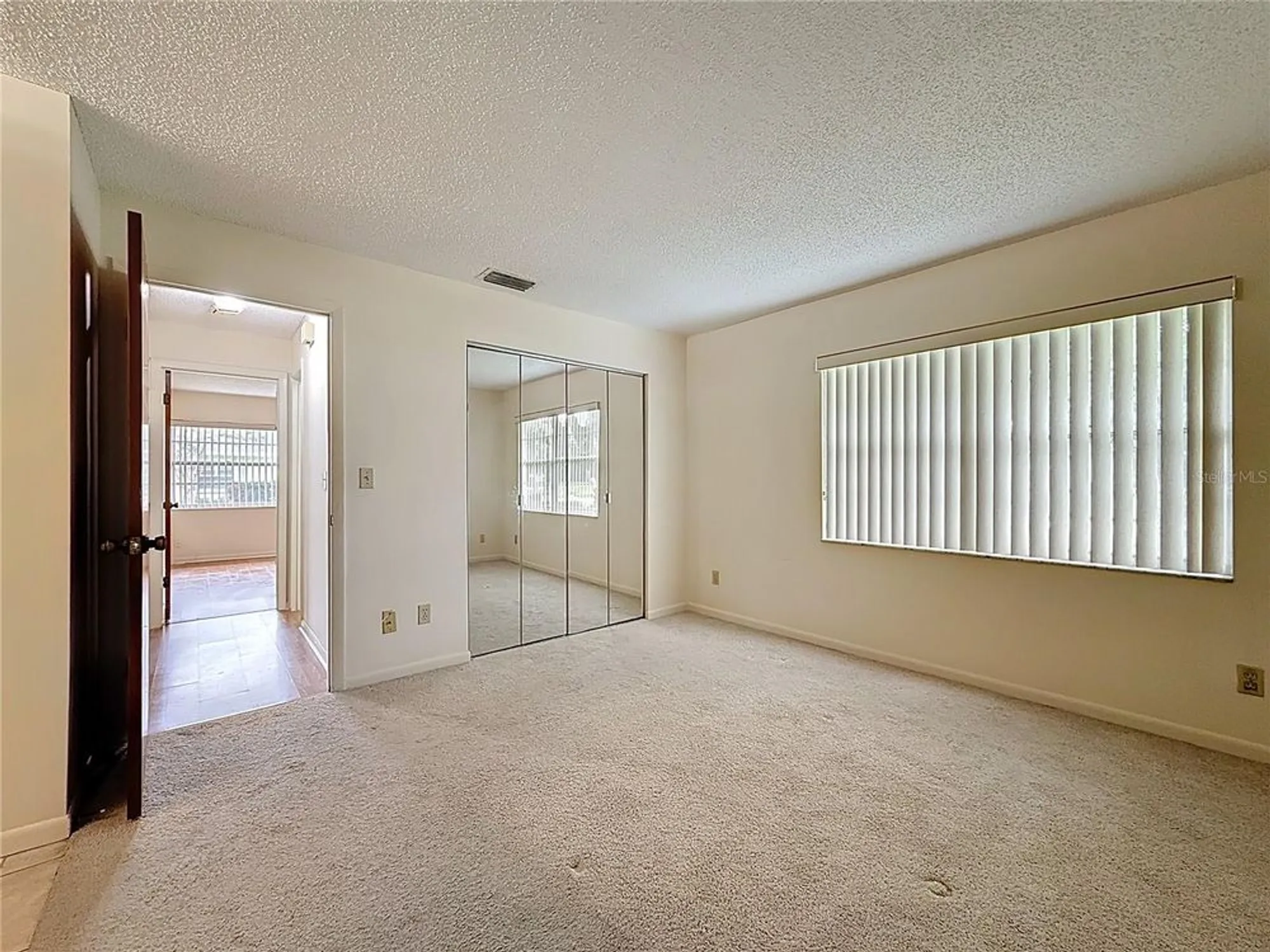 Property Slideshow image 13 of 20 | 1160 orange tree cir d, Palm Harbor, FL, 34684