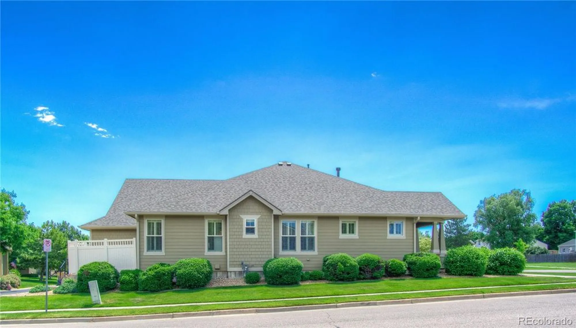 Property Slideshow image 43 of 49 | 8594 w quarto ave, Littleton, CO, 80128