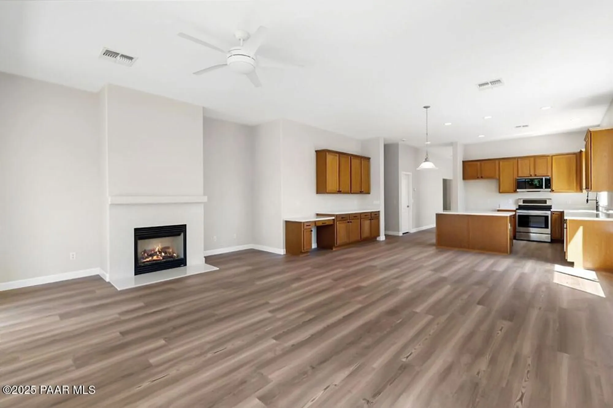 Property Slideshow image 11 of 47 | 7709 e day break cir, Prescott Valley, AZ, 86315