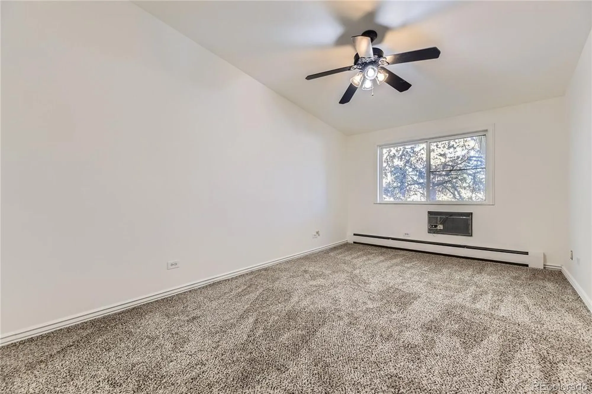Property Slideshow image 6 of 15 | 735 s clinton st apt 5b, Denver, CO, 80247