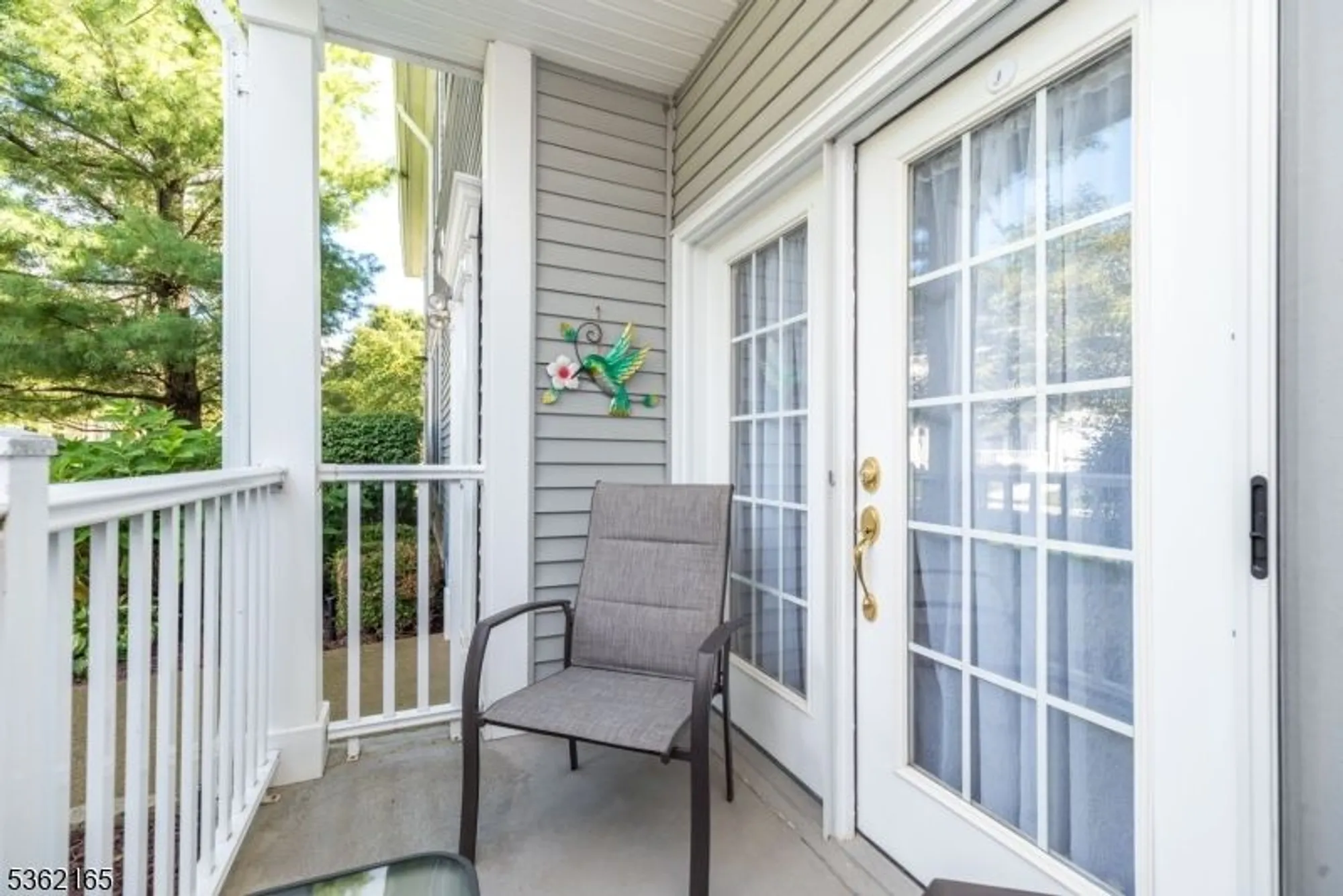 Property Slideshow image 10 of 22 | 5017 brookfield glen dr # 17, Belvidere, NJ, 07823