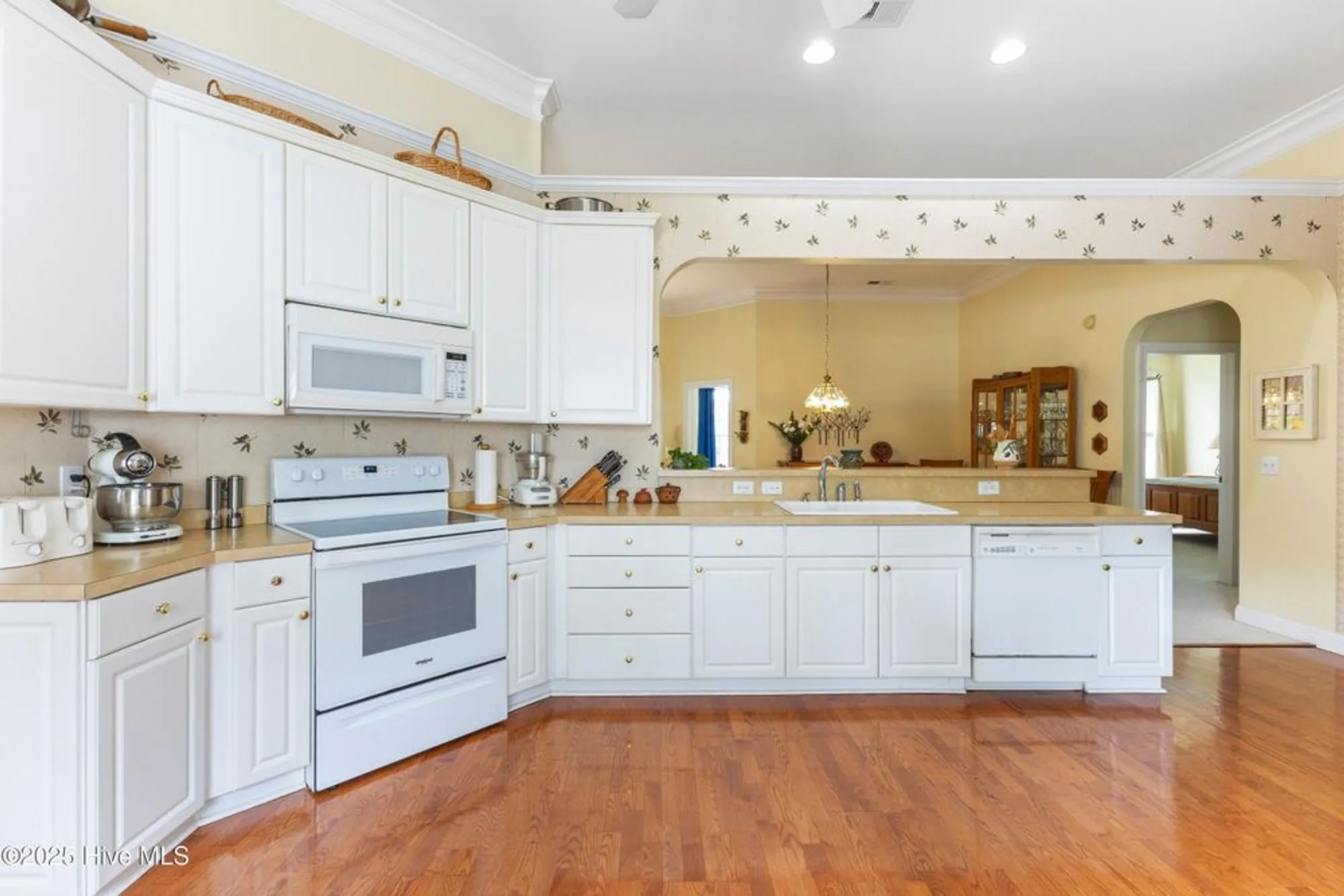 Property Slideshow image 16 of 54 | 320 crooked gulley cir, Sunset Beach, NC, 28468