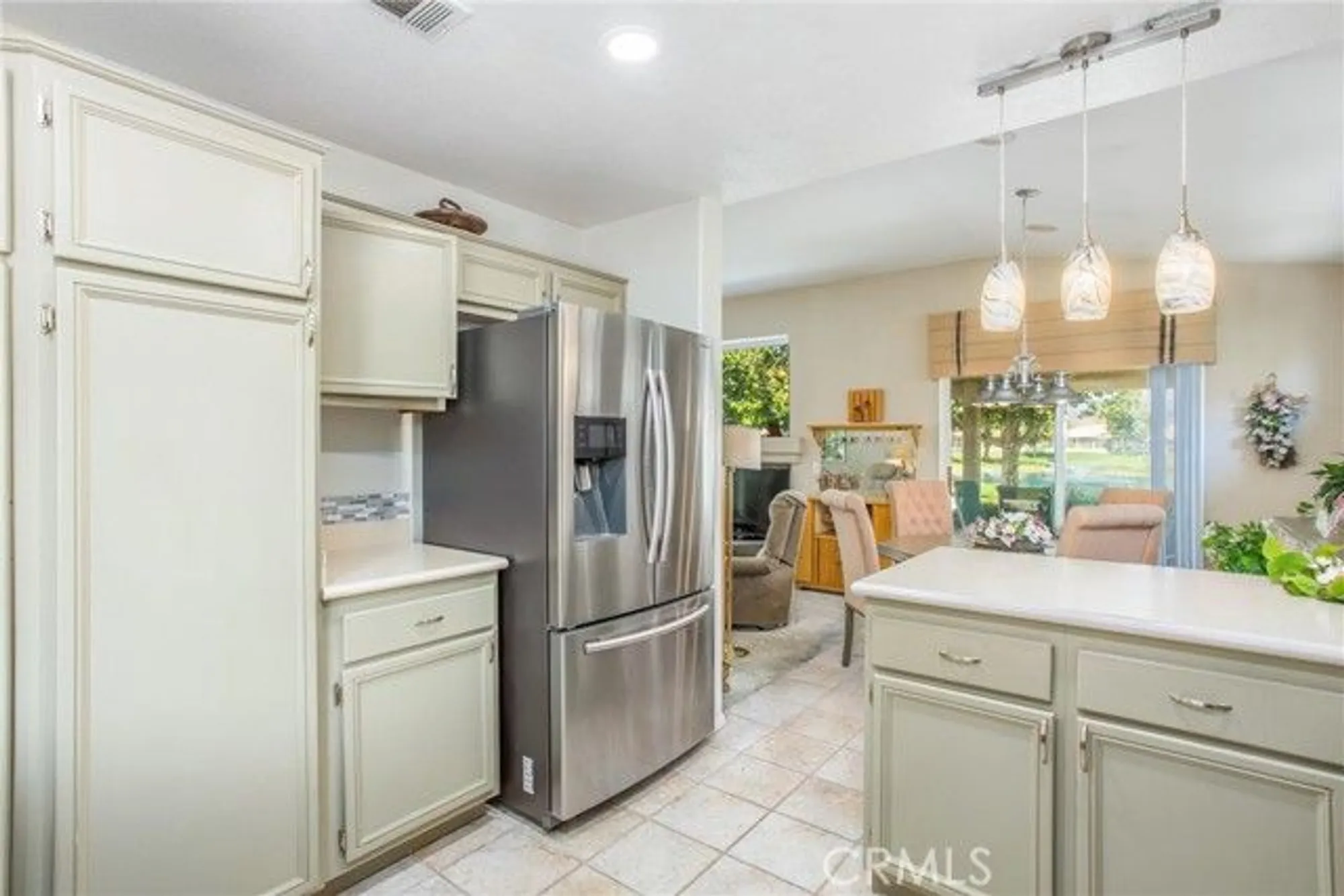 Property Slideshow image 17 of 44 | 840 twin hills dr, Banning, CA, 92220