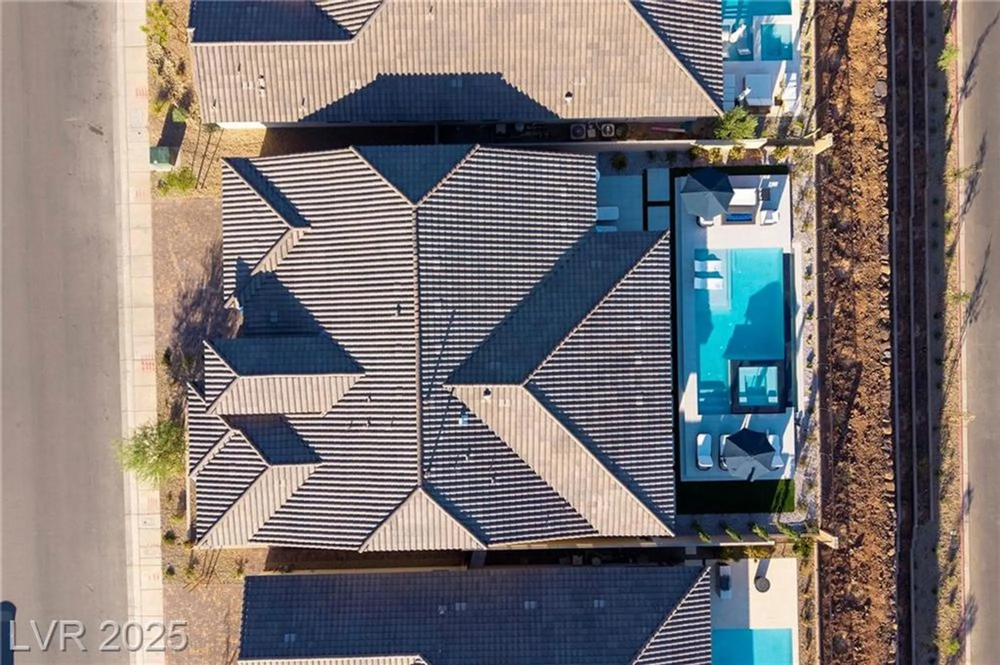 Property Slideshow image 41 of 63 | 351 tigullio ave, Henderson, NV, 89011