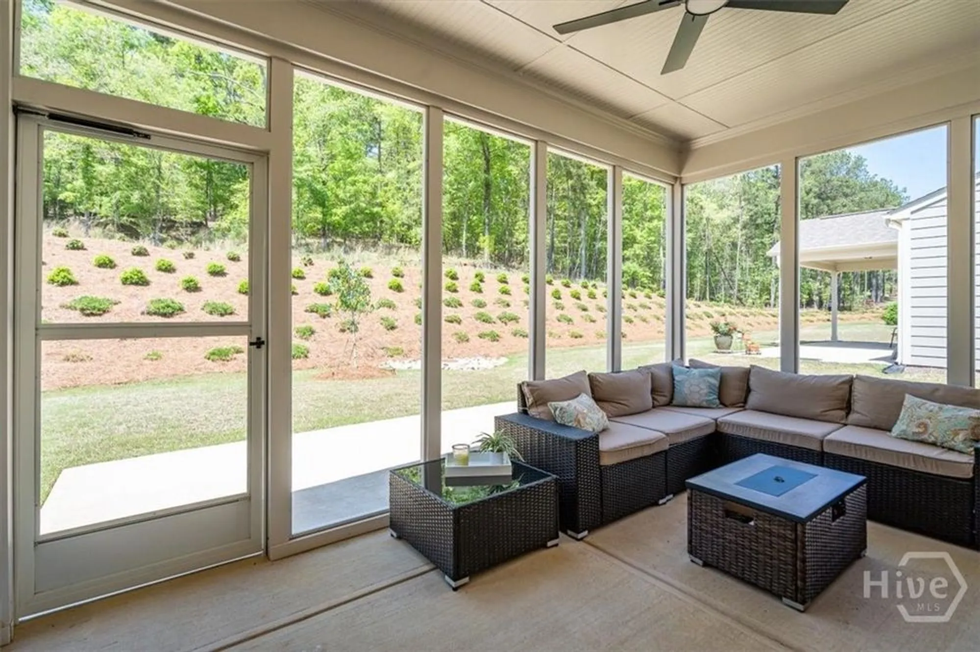 Property Slideshow image 24 of 56 | 1260 starboard way, Greensboro, GA, 30642