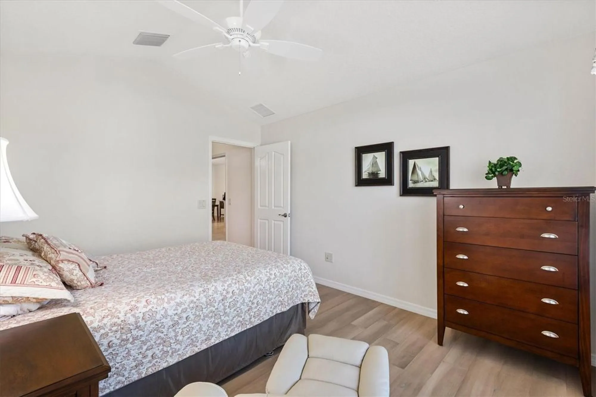 Property Slideshow image 24 of 42 | 3972 neighborly way, The Villages, FL, 32163