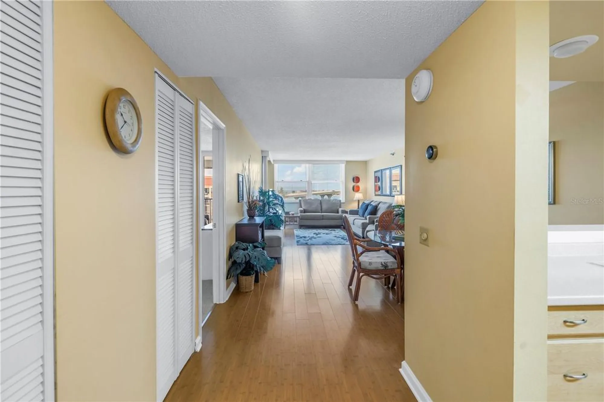 Property Slideshow image 4 of 36 | 6265 sun blvd apt 605, St Petersburg, FL, 33715