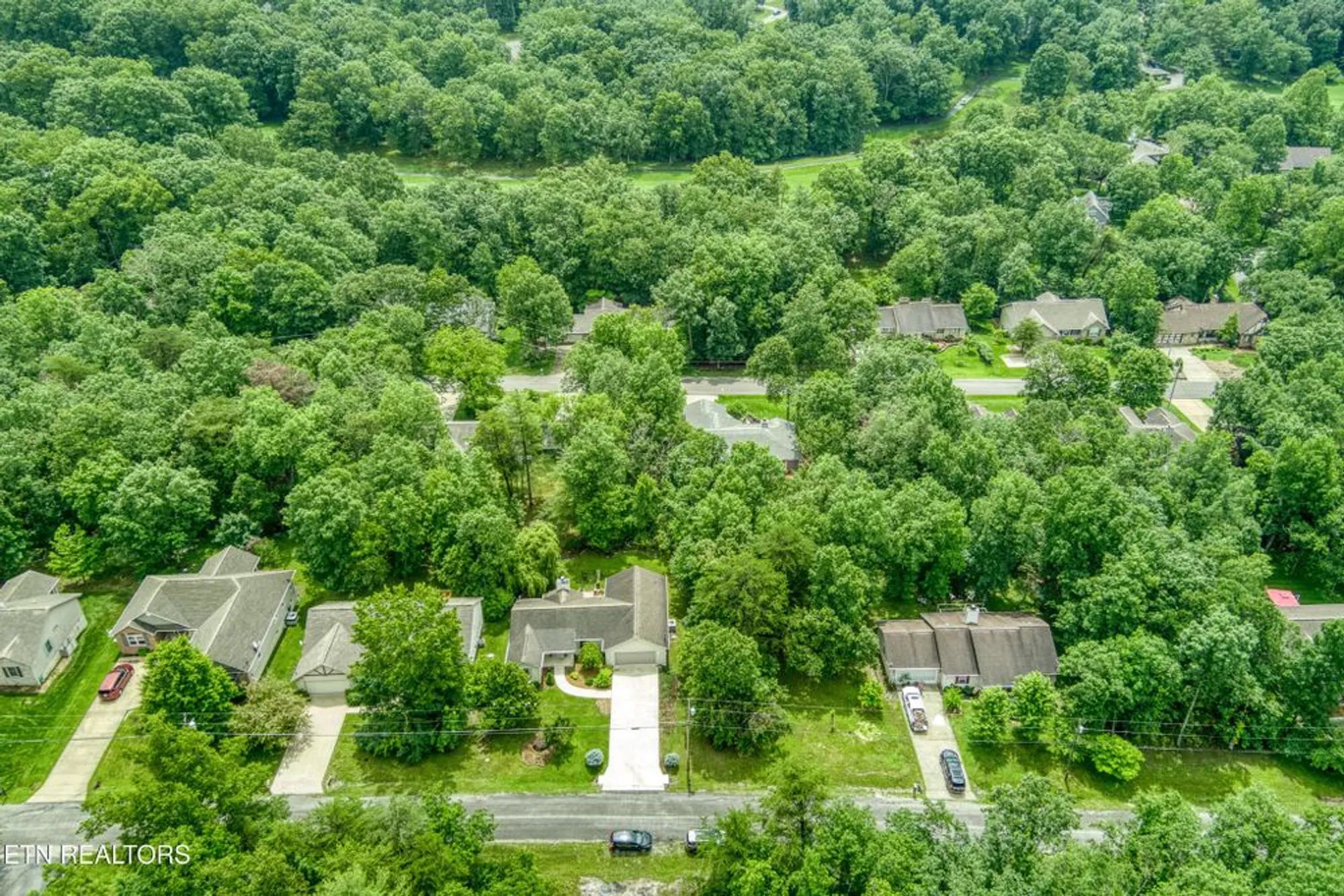 Property Slideshow image 37 of 41 | 125 fairhaven dr, Crossville, TN, 38558