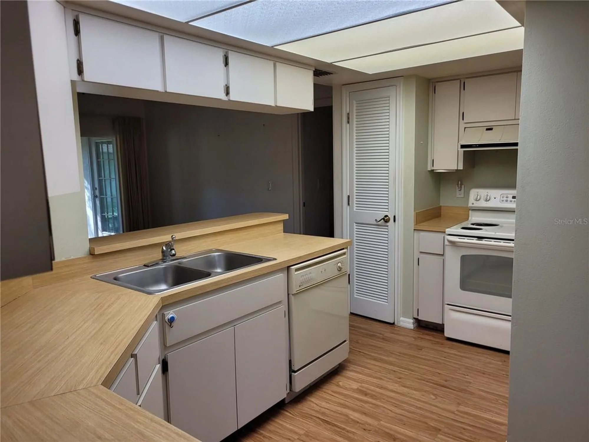 Property Slideshow image 12 of 35 | 6018 w bromley cir, Crystal River, FL, 34429