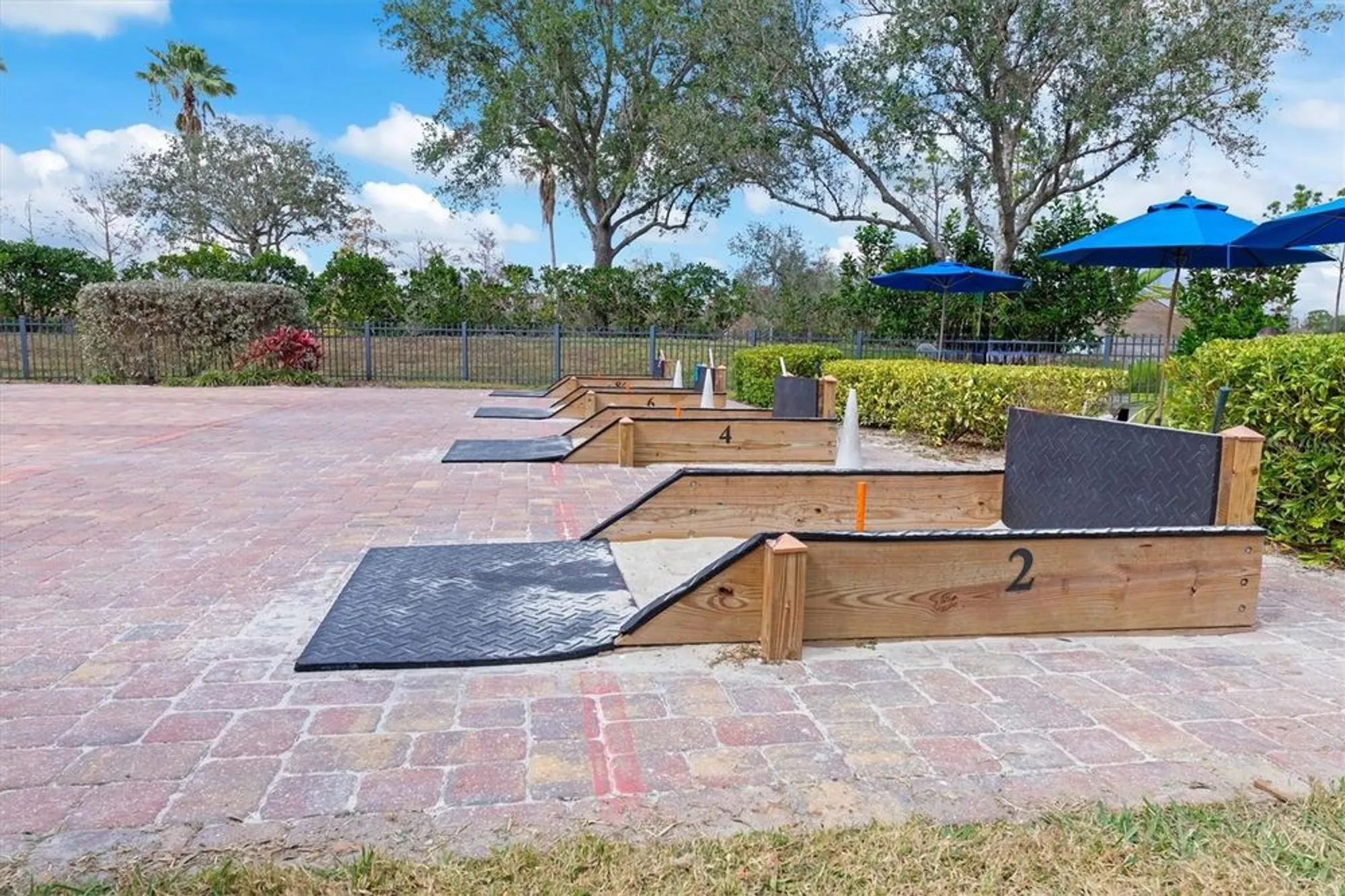 Property Slideshow image 61 of 70 | 2633 daisy dr, North Port, FL, 34289