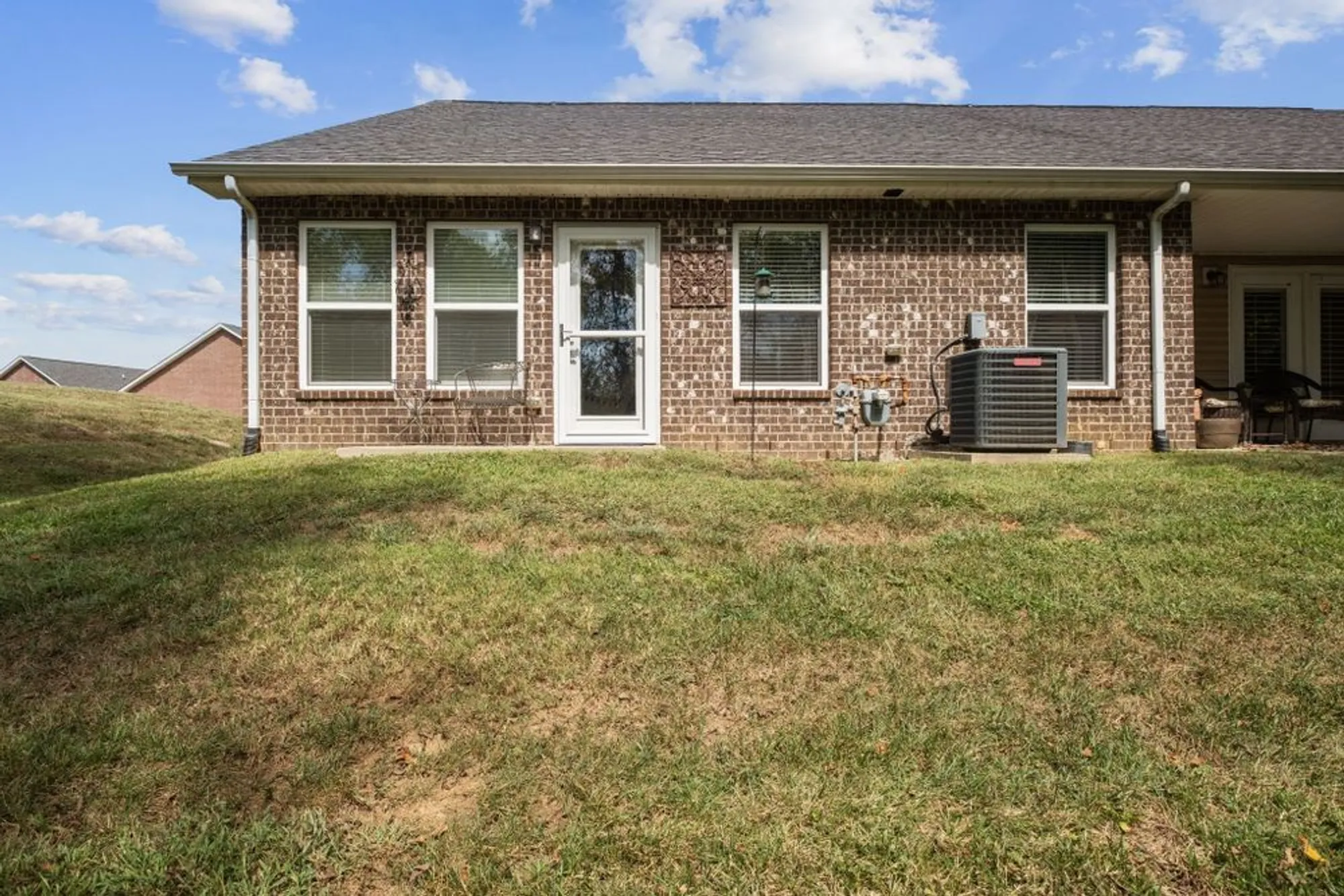 Property Slideshow image 31 of 35 | 395 devon chase hl unit 4104, Gallatin, TN, 37066