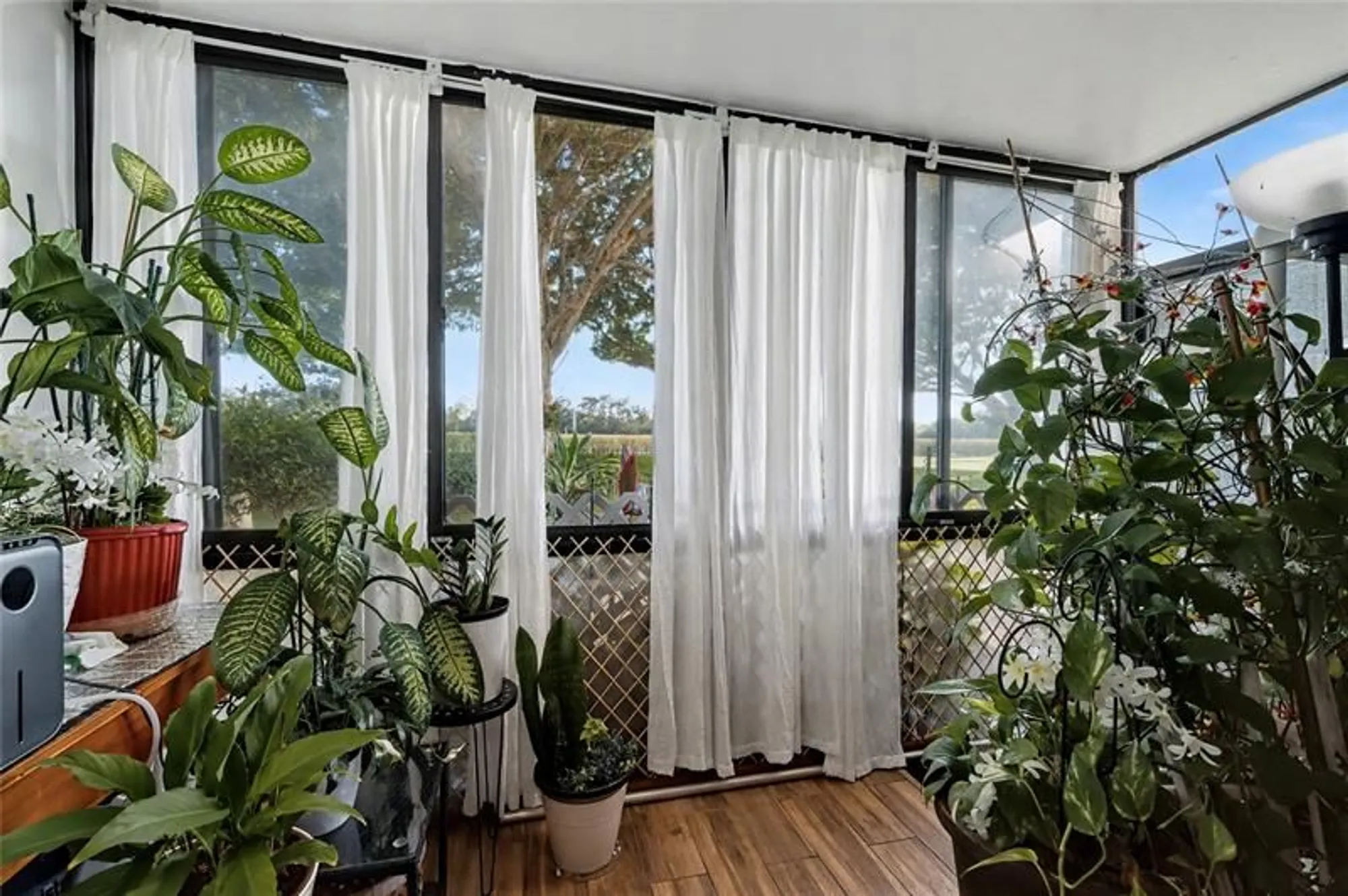 Property Slideshow image 17 of 55 | 9520 s hollybrook lake dr 103, Pembroke Pines, FL, 33025