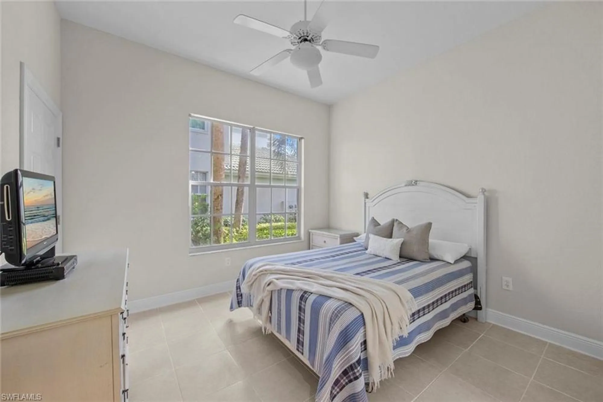 Property Slideshow image 28 of 50 | 26670 egrets landing dr 102, Bonita Springs, FL, 34134