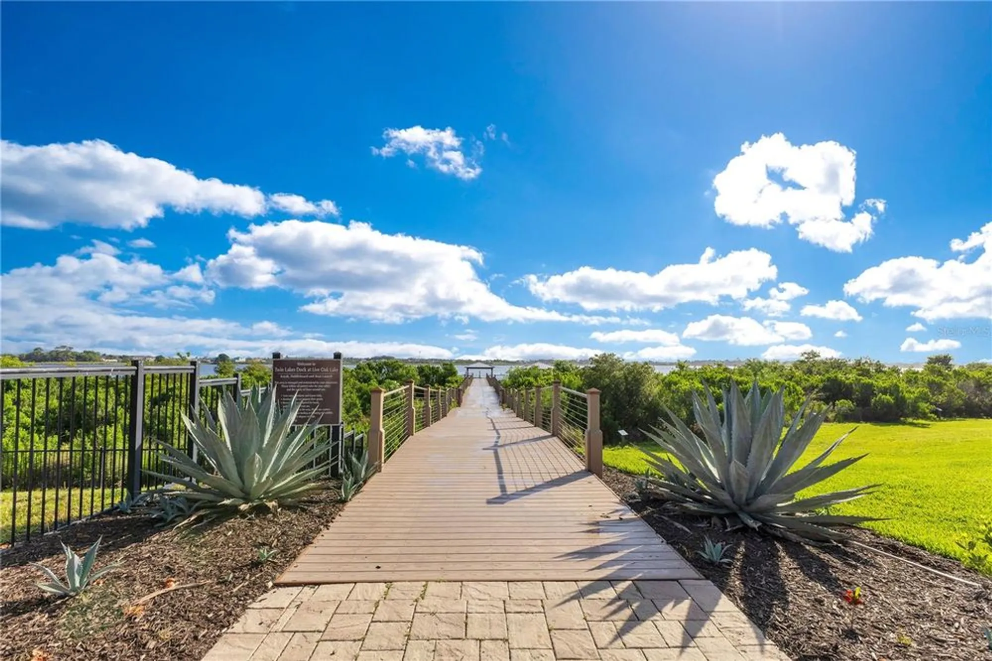 Property Slideshow image 57 of 77 | 2672 meadowedge loop, Saint Cloud, FL, 34772