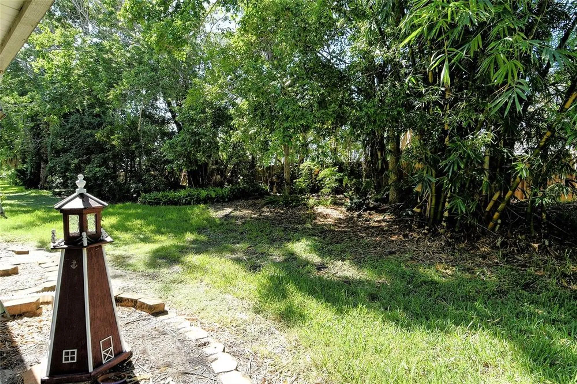 Property Slideshow image 33 of 64 | 4130 heron way # b-115, Bradenton, FL, 34205