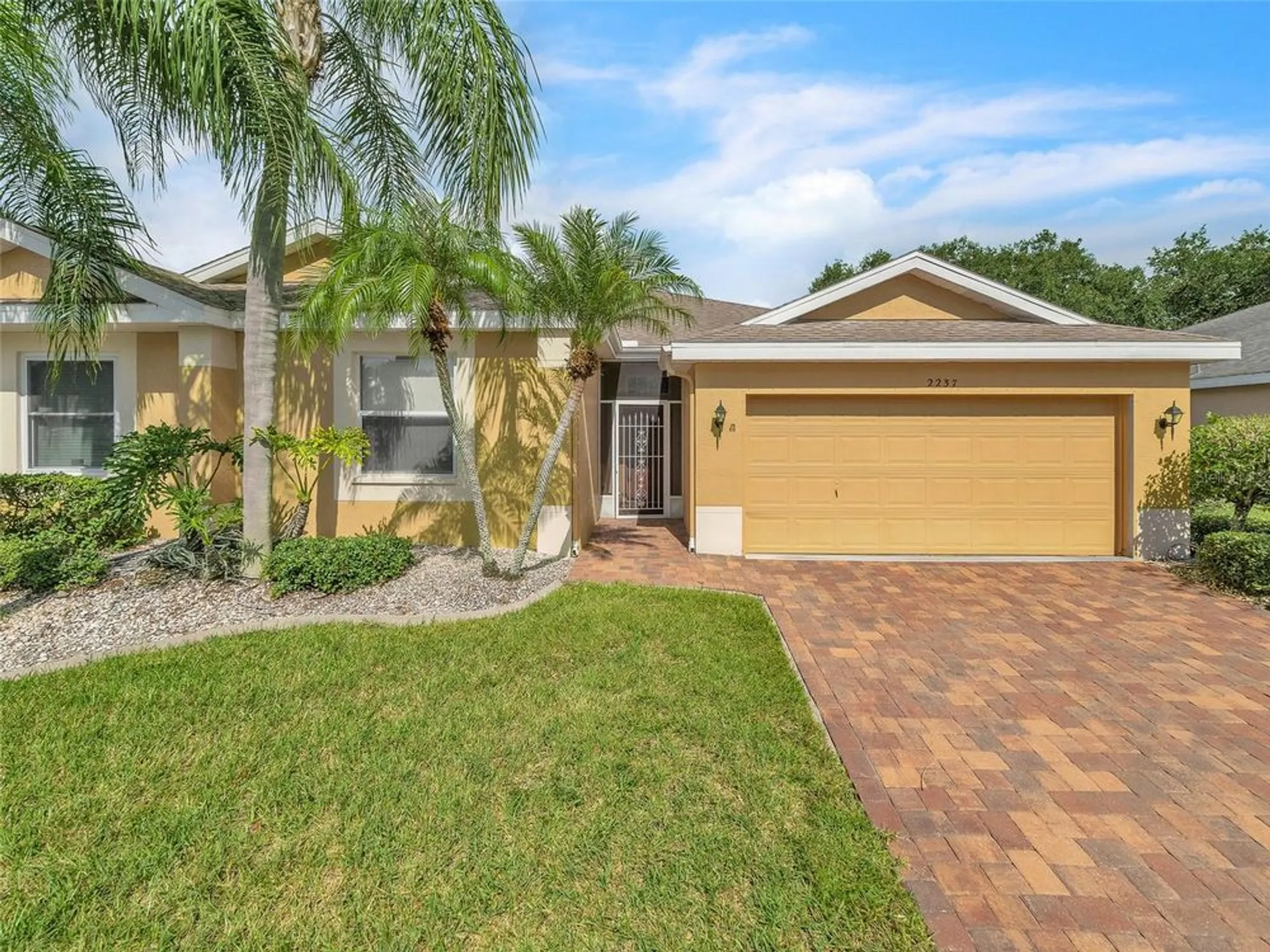 Property Slideshow image 1 of 45 | 2237 mayfield palms ln # 2237, Sun City Center, FL, 33573