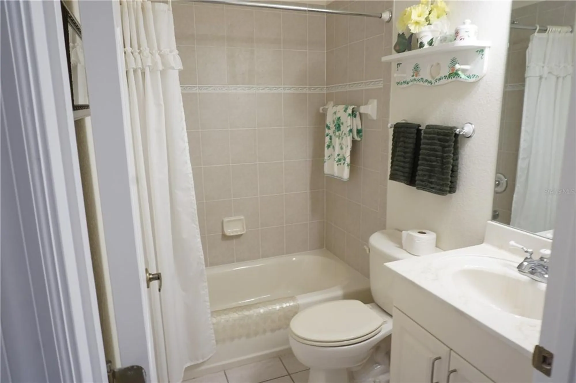 Property Slideshow image 30 of 60 | 24141 green heron dr # 23, Punta Gorda, FL, 33980