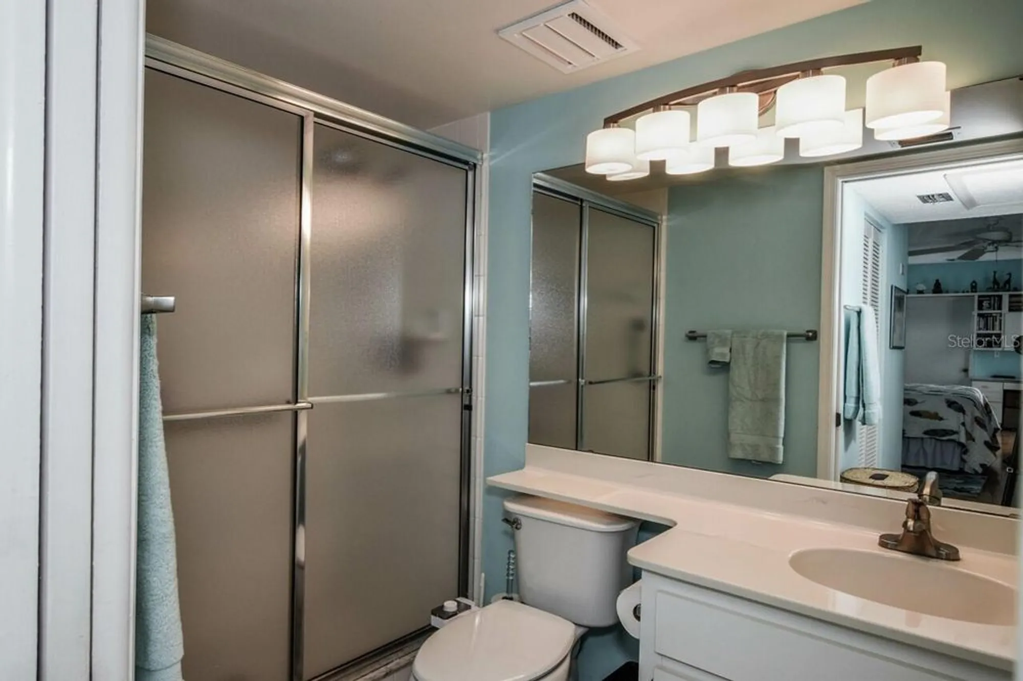 Property Slideshow image 21 of 59 | 450 wexford cir 106, Venice, FL, 34293