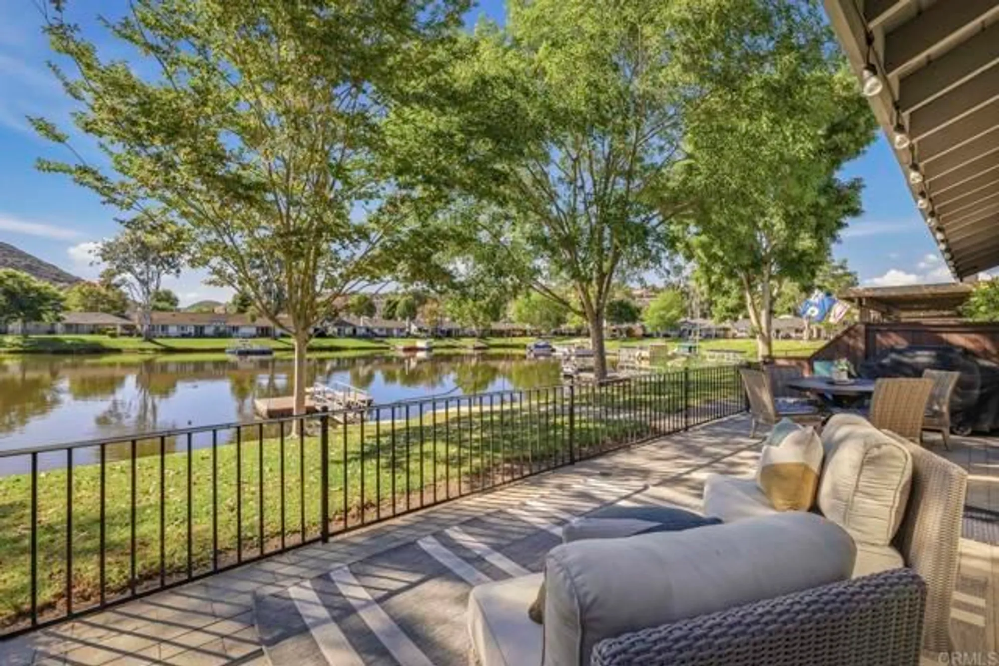 Property Slideshow image 6 of 44 | 1541 via entrada del lago, San Marcos, CA, 92078