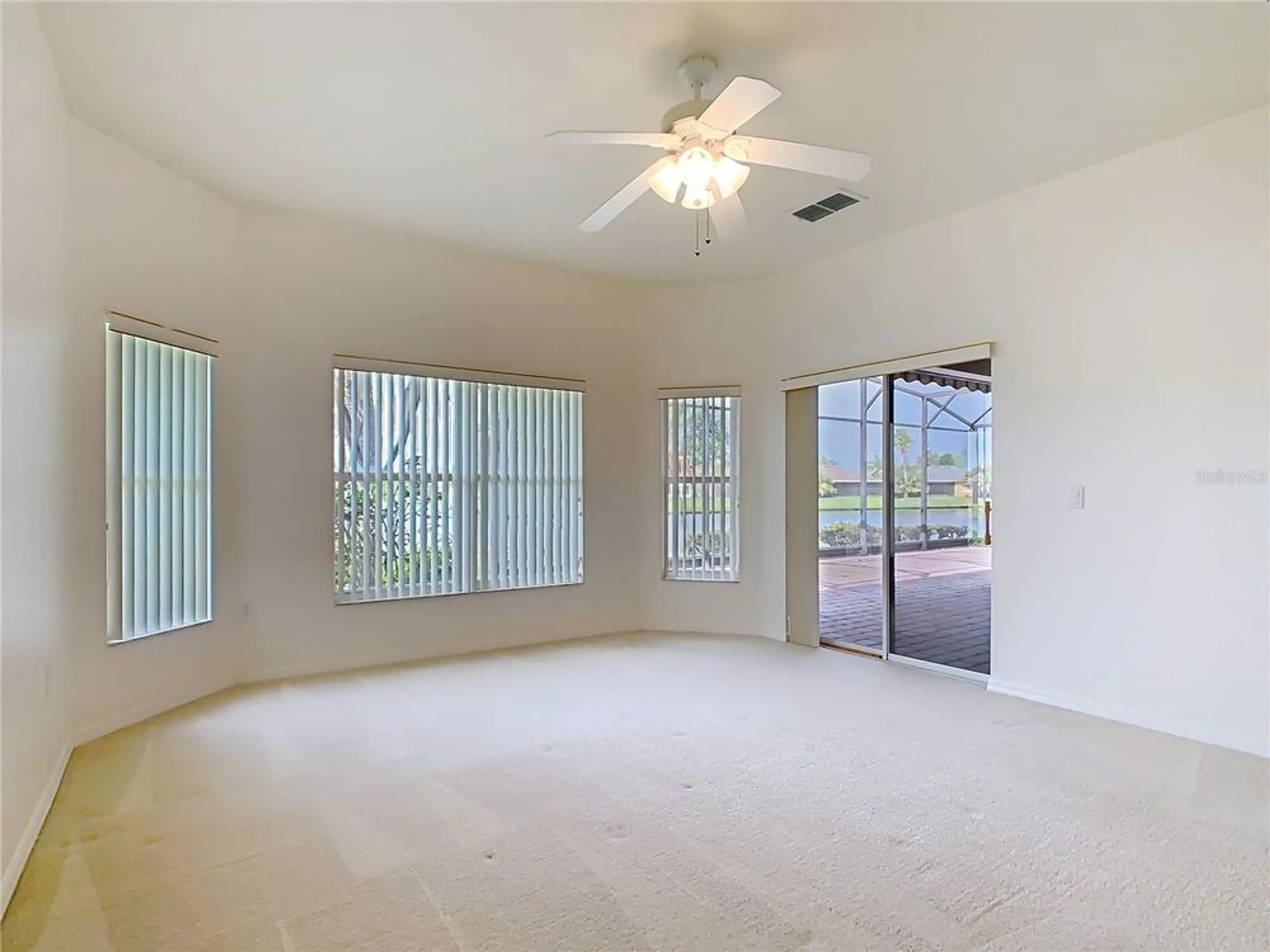 Property Slideshow image 36 of 67 | 644 shorehaven dr, Kissimmee, FL, 34759