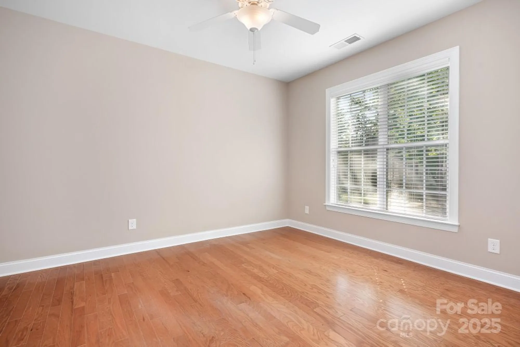 Property Slideshow image 25 of 41 | 18119 coulter pkwy, Cornelius, NC, 28031