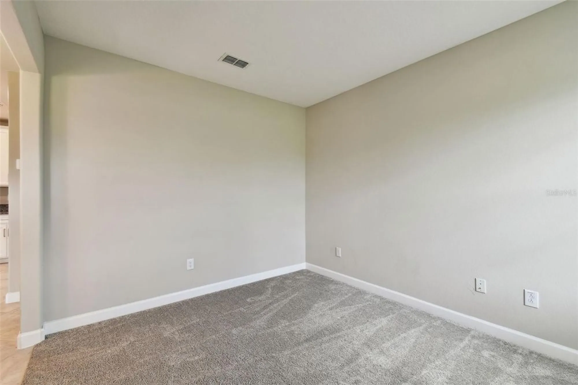 Property Slideshow image 44 of 98 | 10282 echo dock loop, San Antonio, FL, 33576