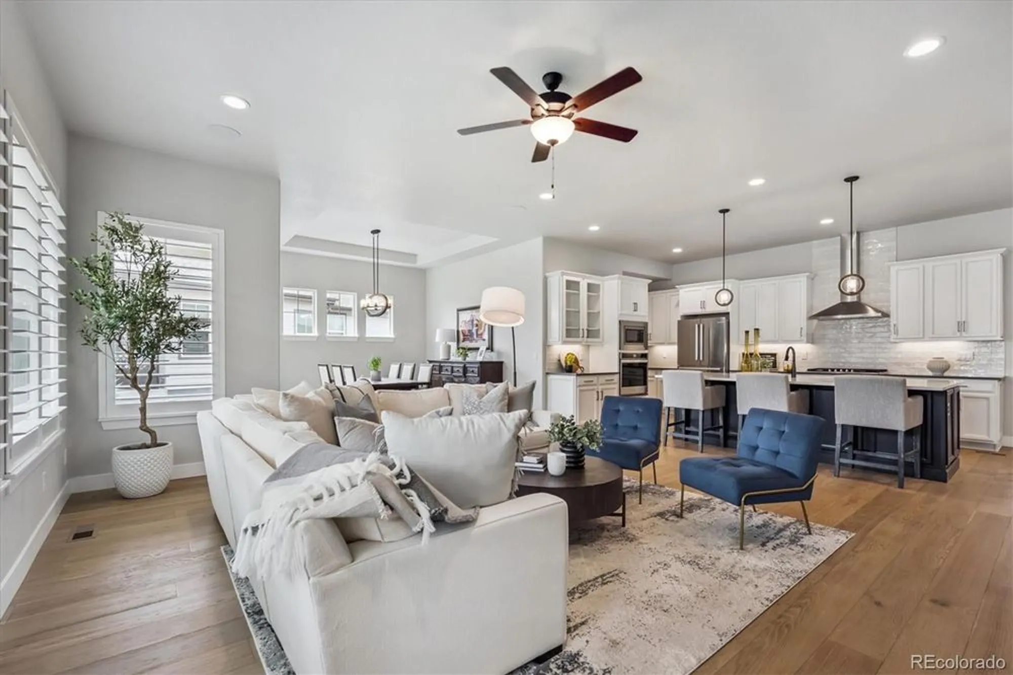 Property Slideshow image 7 of 37 | 8890 s quatar ct, Aurora, CO, 80016