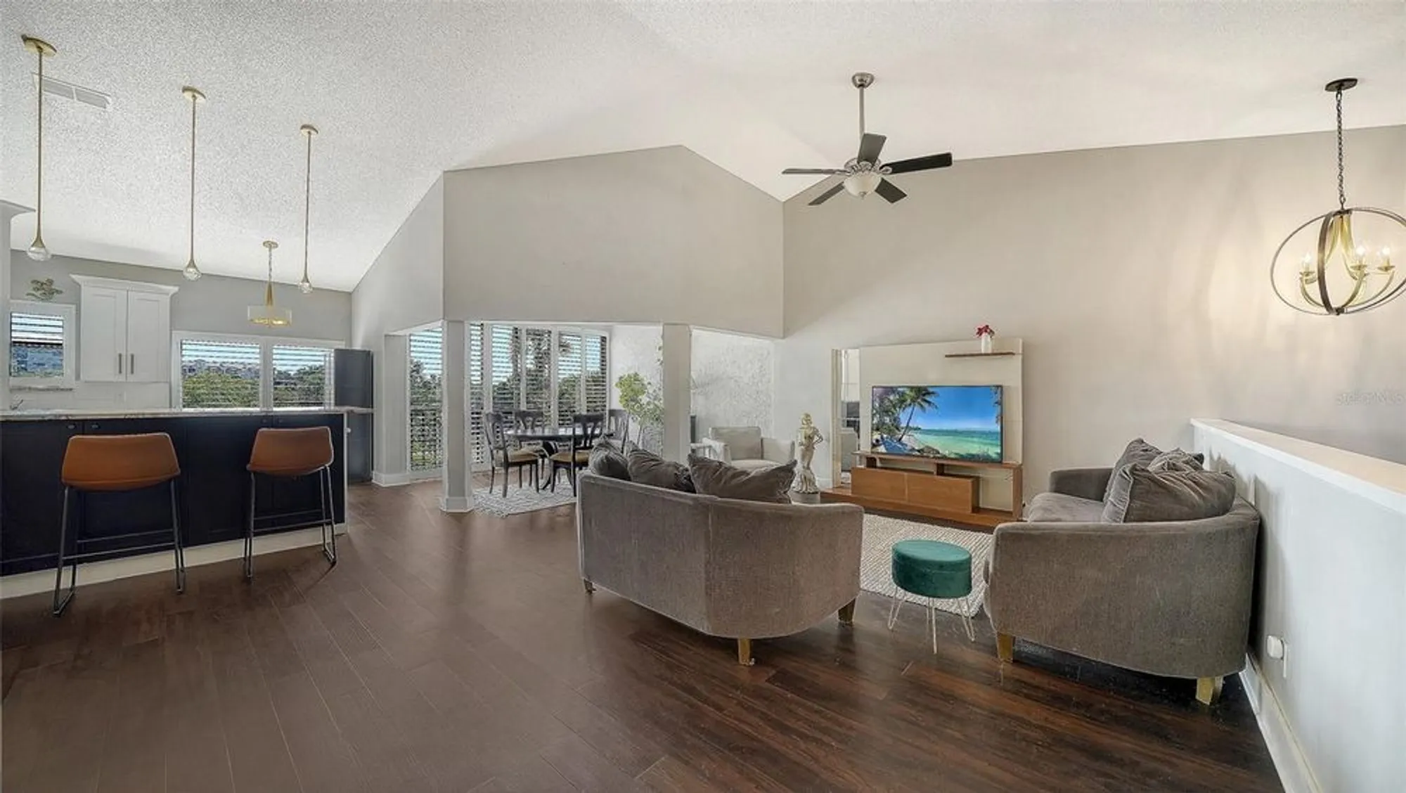 Property Slideshow image 6 of 53 | 5260 heron way # 202, Sarasota, FL, 34231