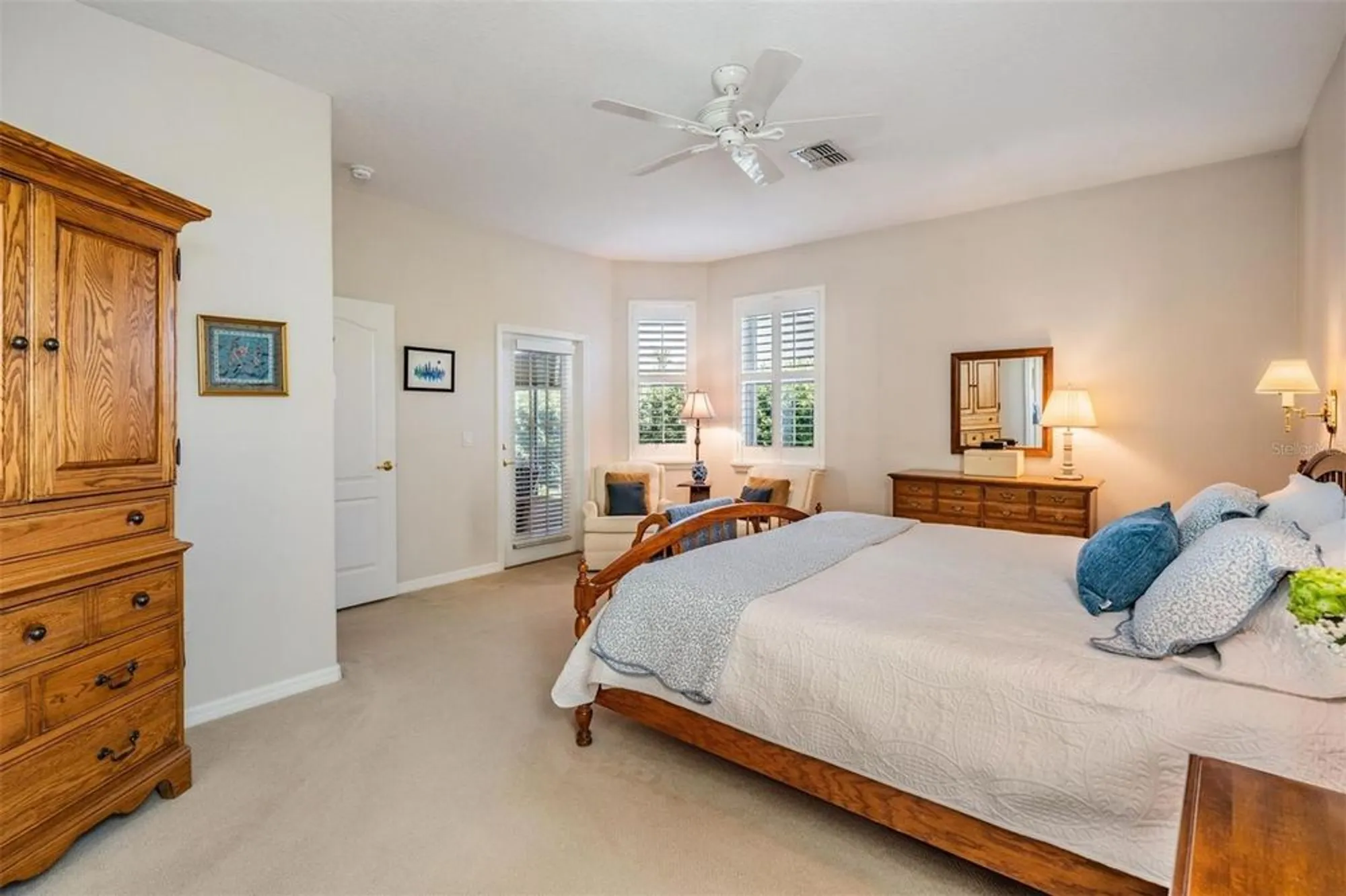 Property Slideshow image 13 of 49 | 1630 lakestone dr, Trinity, FL, 34655