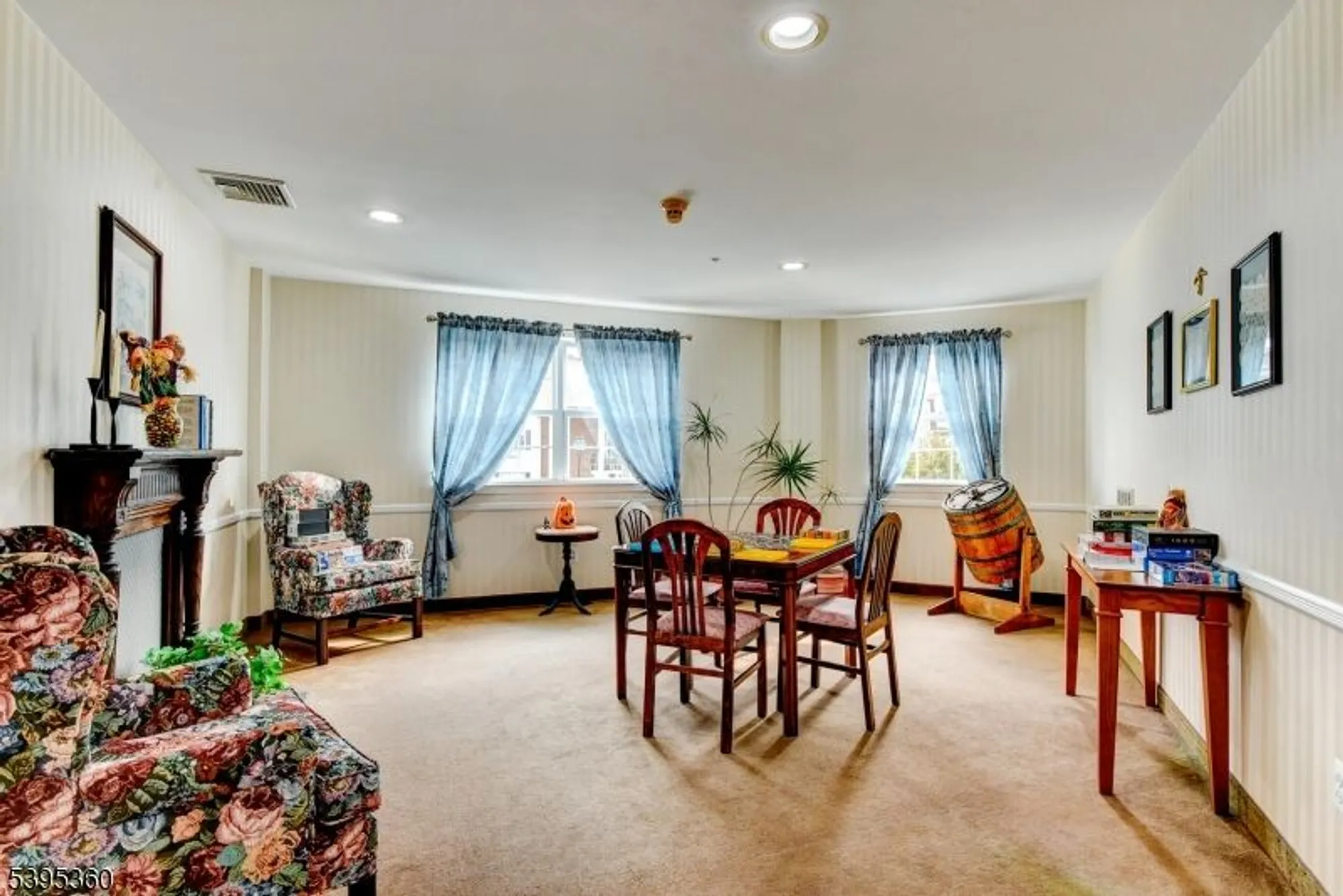 Property Slideshow image 29 of 39 | 4 richmond rd 216, West Milford, NJ, 07480