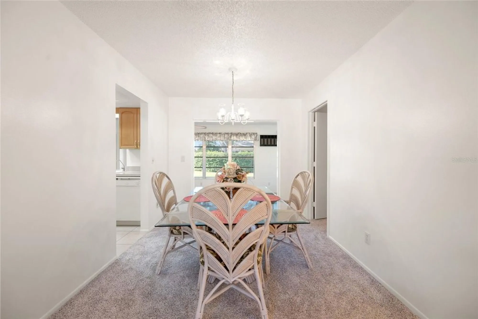 Property Slideshow image 14 of 34 | 1730 dugall ct, Palm Harbor, FL, 34684