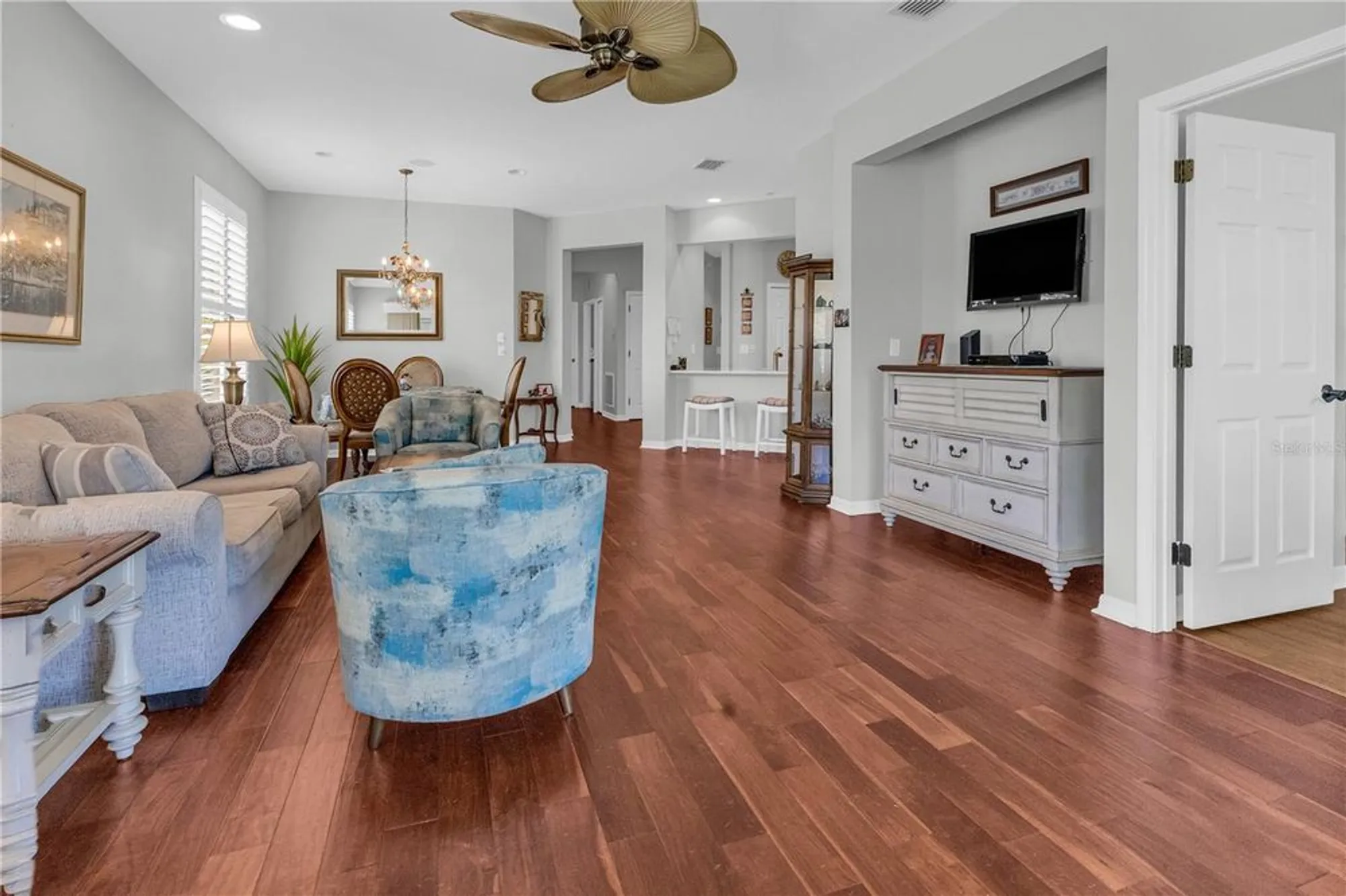 Property Slideshow image 17 of 44 | 2064 batello dr, Venice, FL, 34292