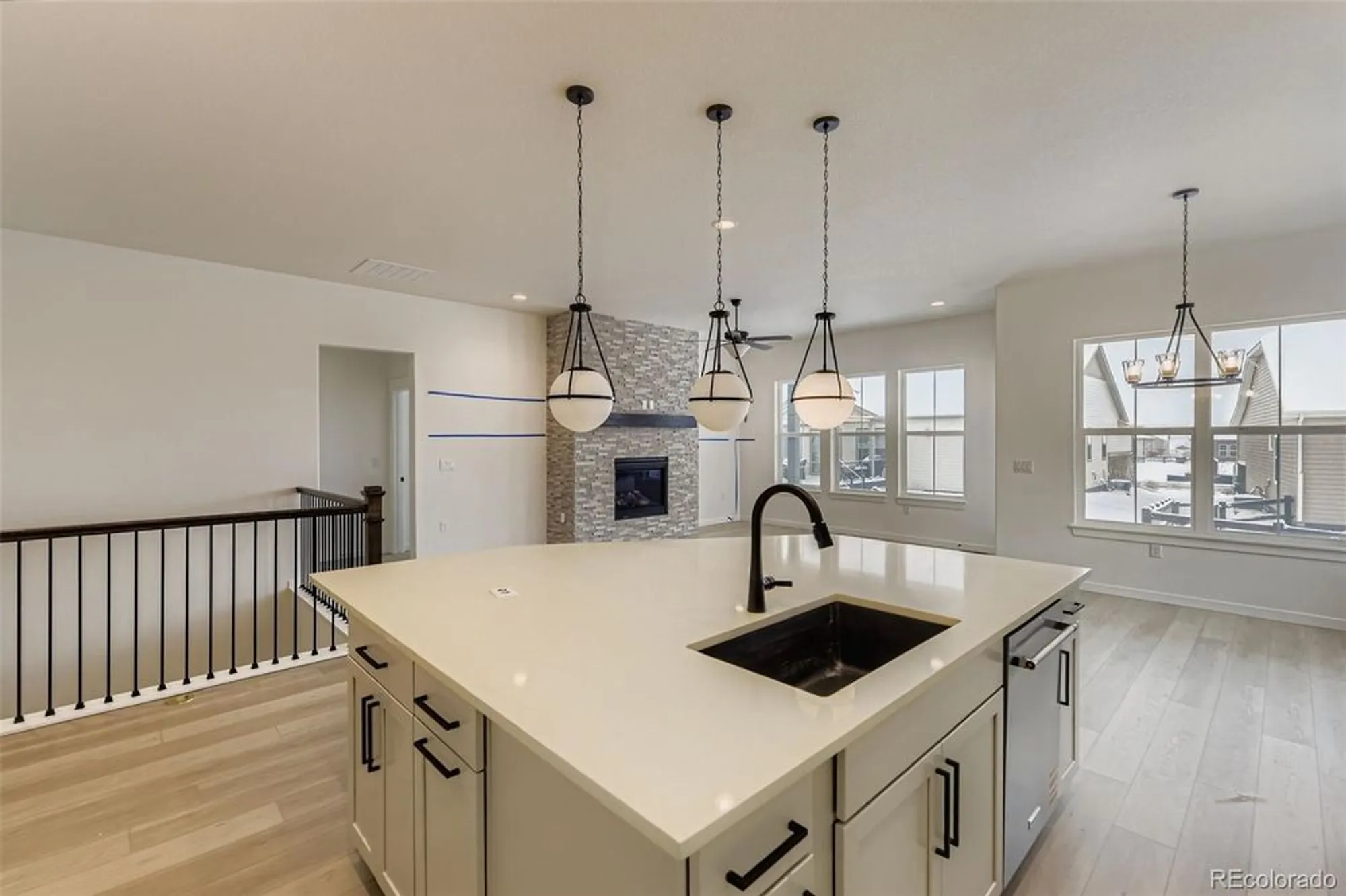 Property Slideshow image 10 of 24 | 8895 s riviera way, Aurora, CO, 80016