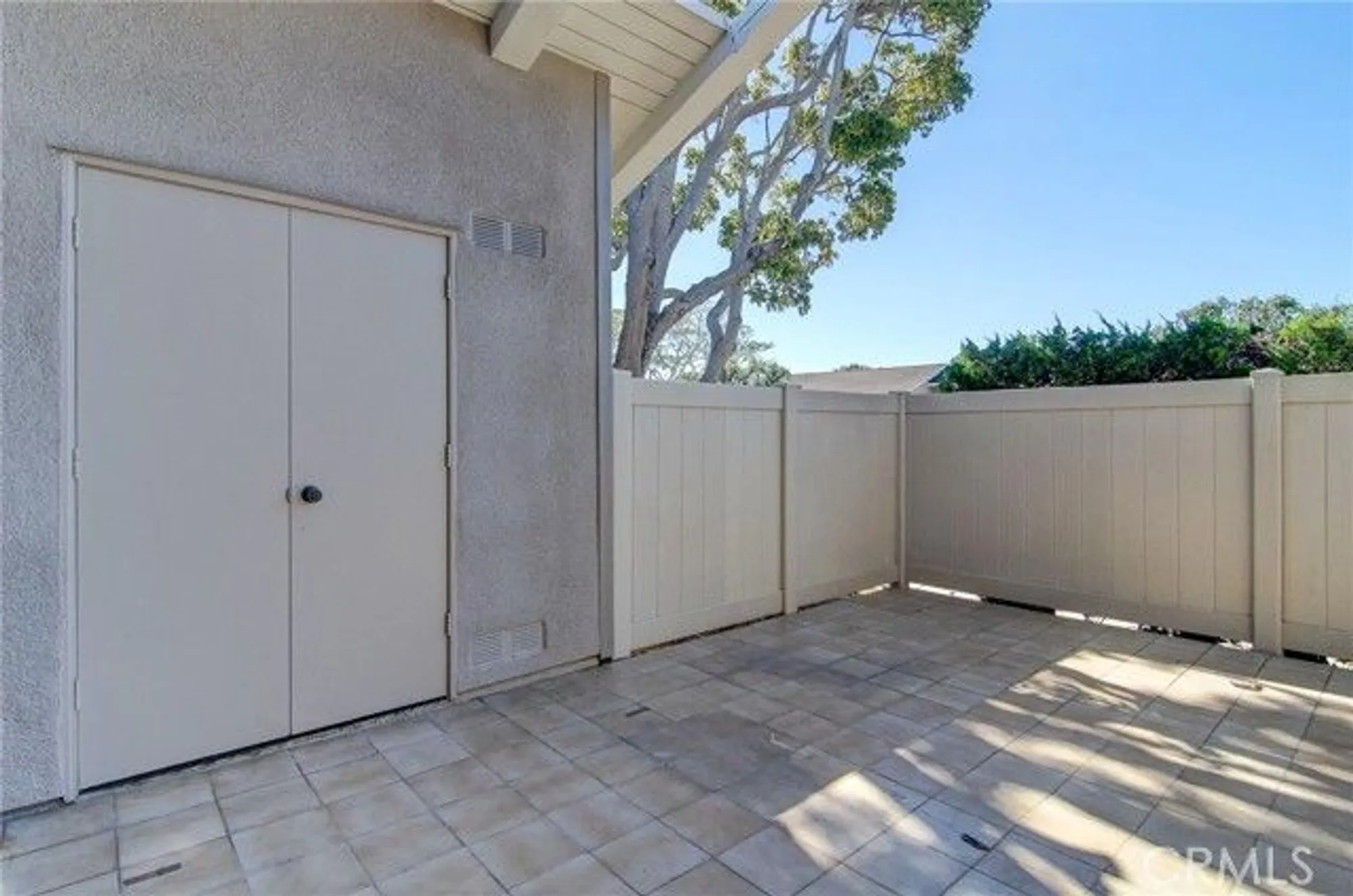 Property Slideshow image 26 of 30 | 8886 plumas cir unit 1124a, Huntington Beach, CA, 92646