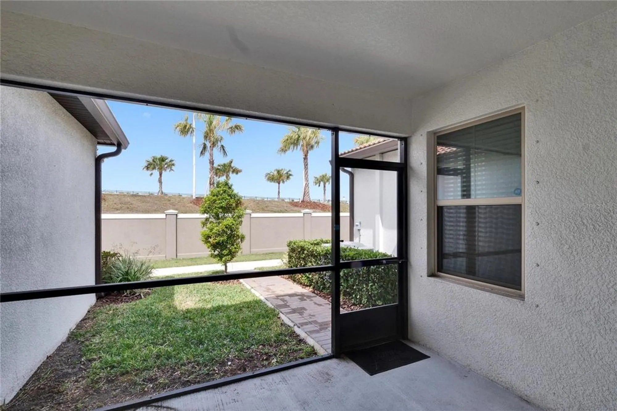 Property Slideshow image 39 of 97 | 16927 april plush dr, Wimauma, FL, 33598