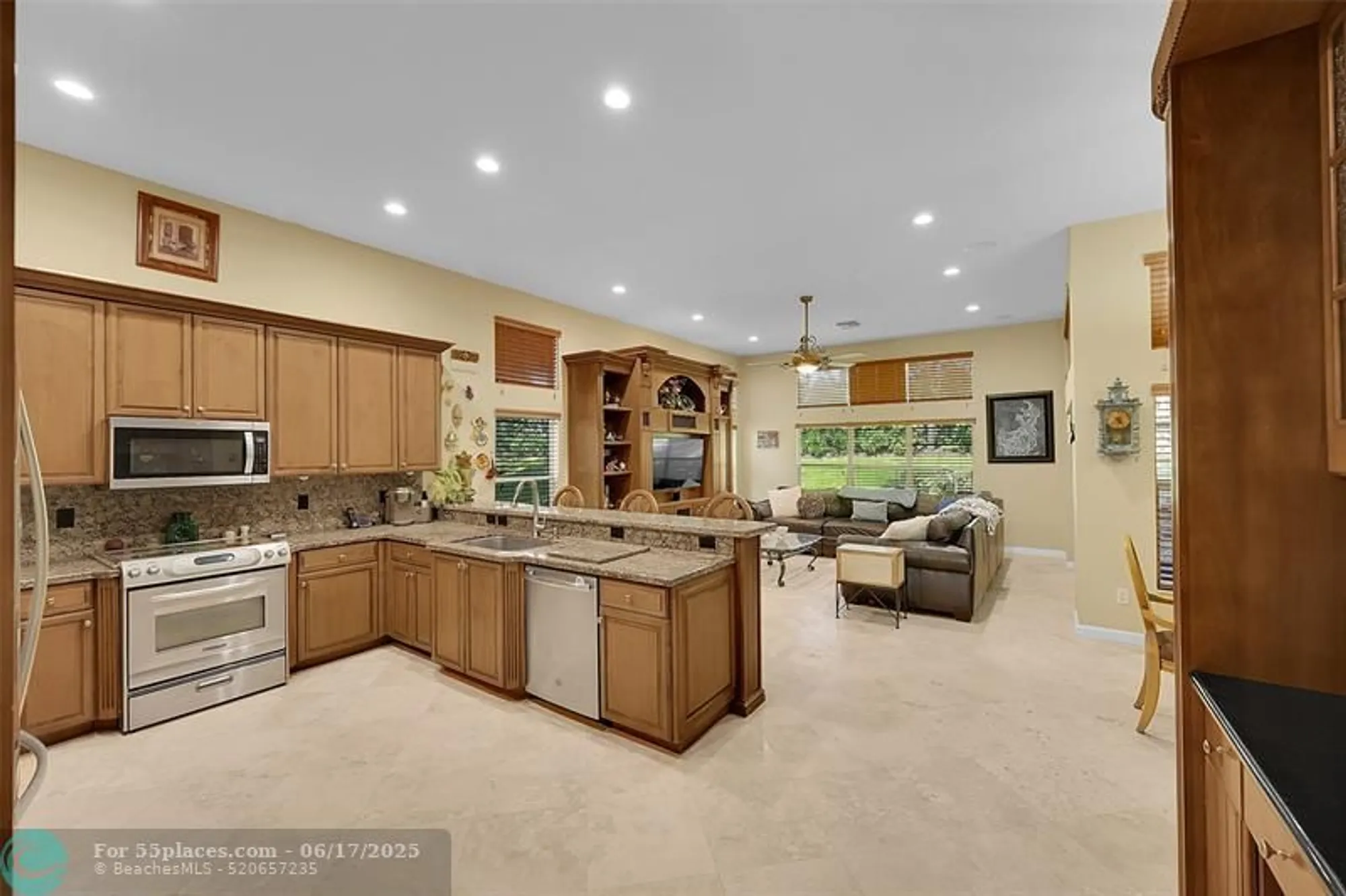 Property Slideshow image 6 of 51 | 7756 kingsley palm ter, Lake Worth, FL, 33467