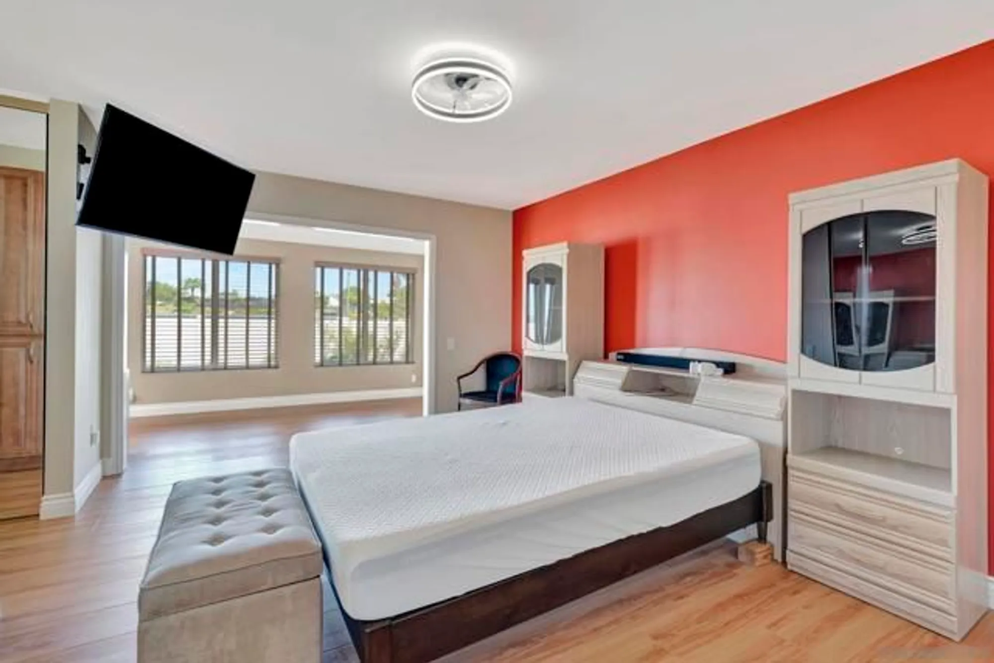 Property Slideshow image 18 of 31 | 12486 lomica dr, San Diego, CA, 92128