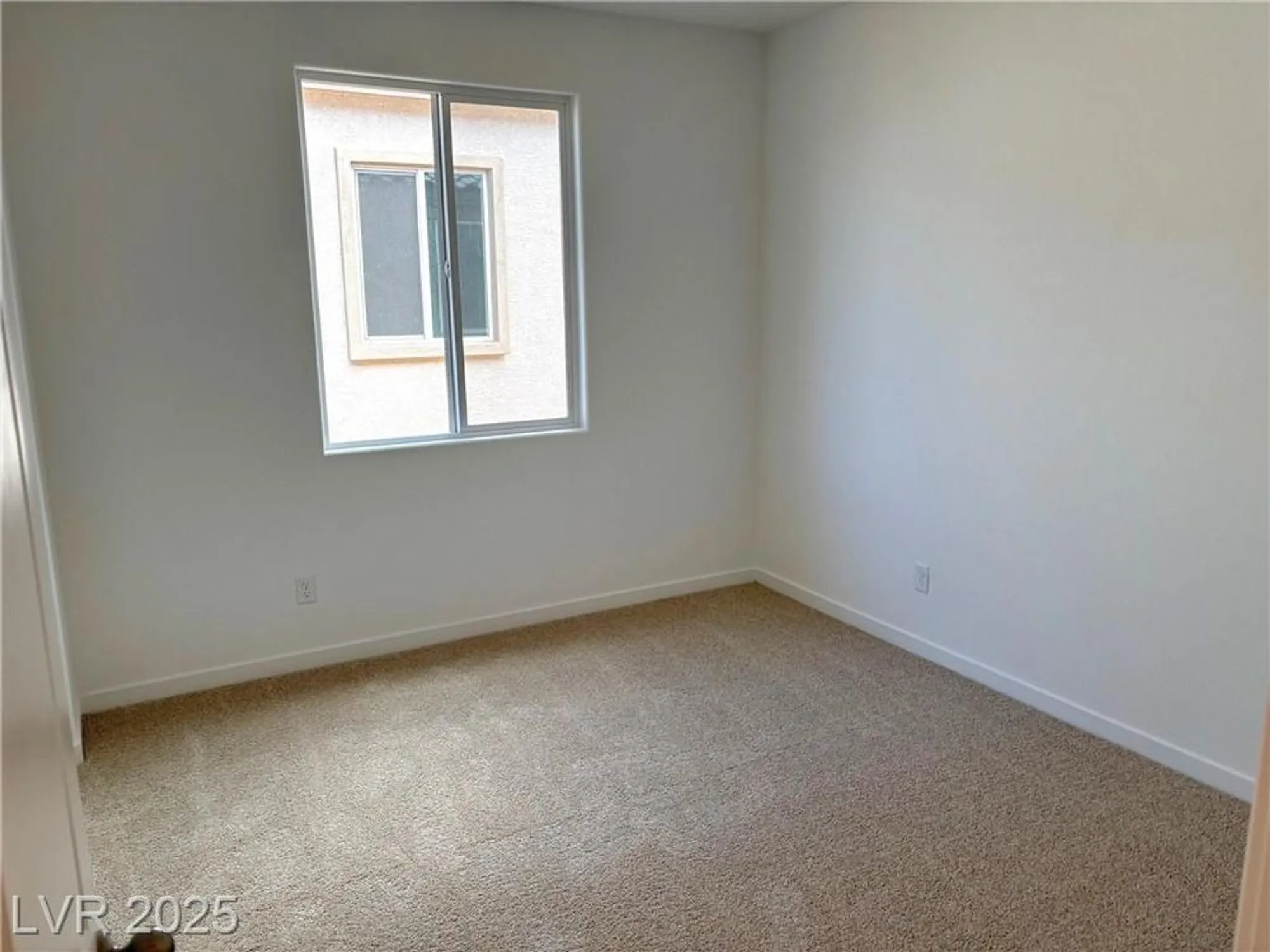 Property Slideshow image 6 of 26 | 4332 angel falls ct, Pahrump, NV, 89061
