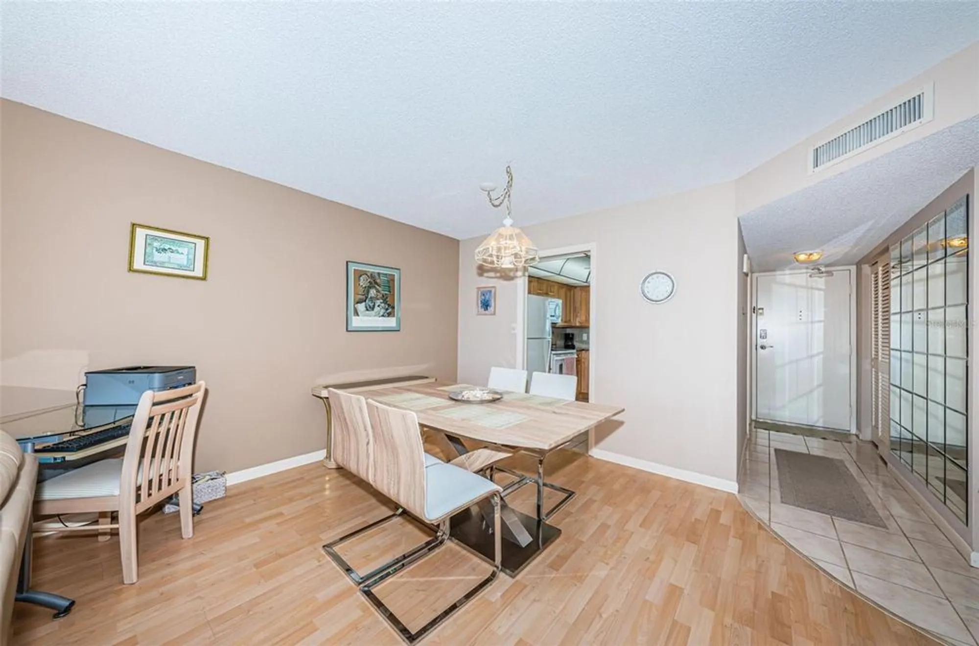 Property Slideshow image 15 of 50 | 4550 cove cir apt 502, St Petersburg, FL, 33708