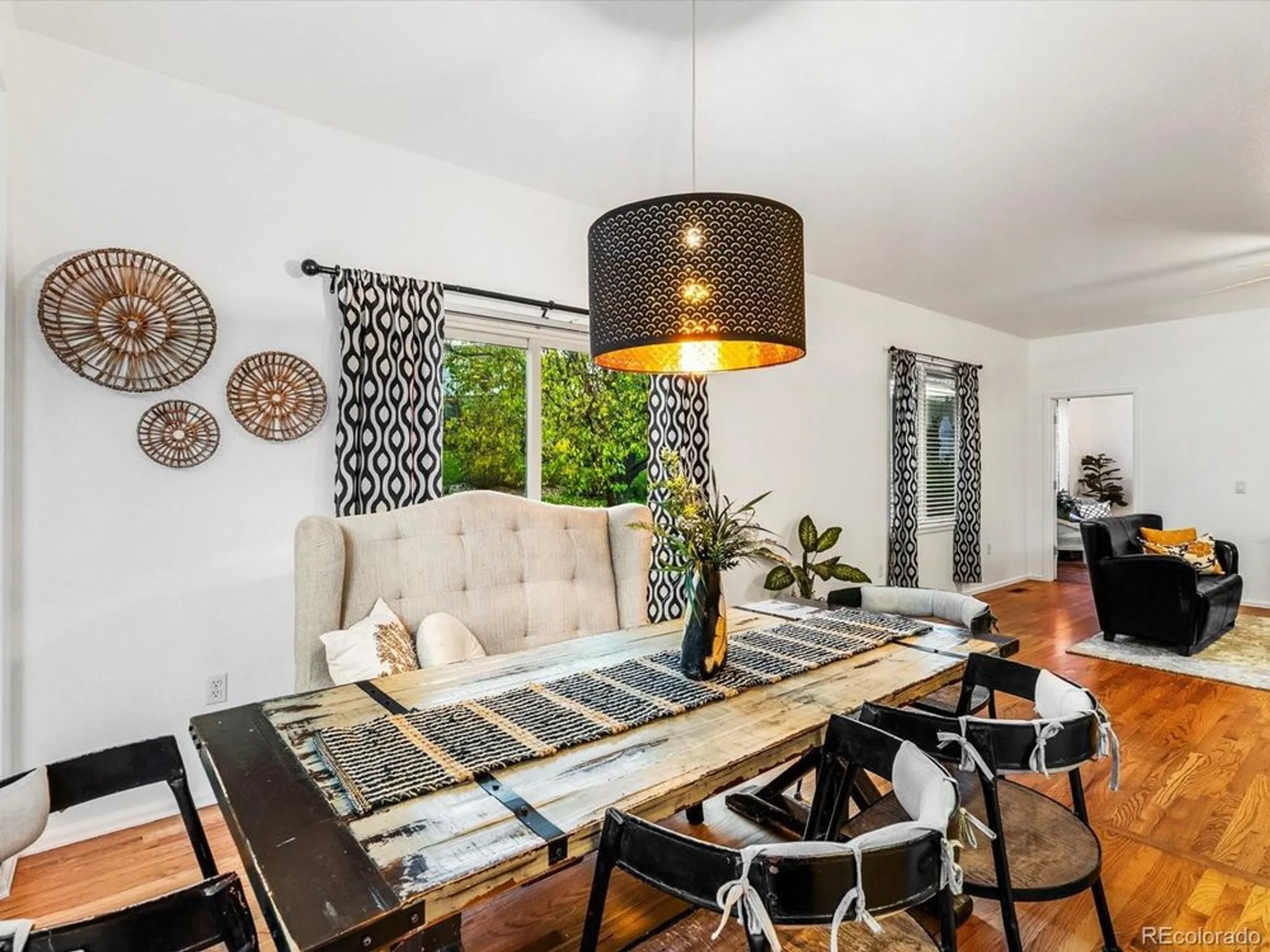 Property Slideshow image 12 of 40 | 23730 e otero dr, Aurora, CO, 80016