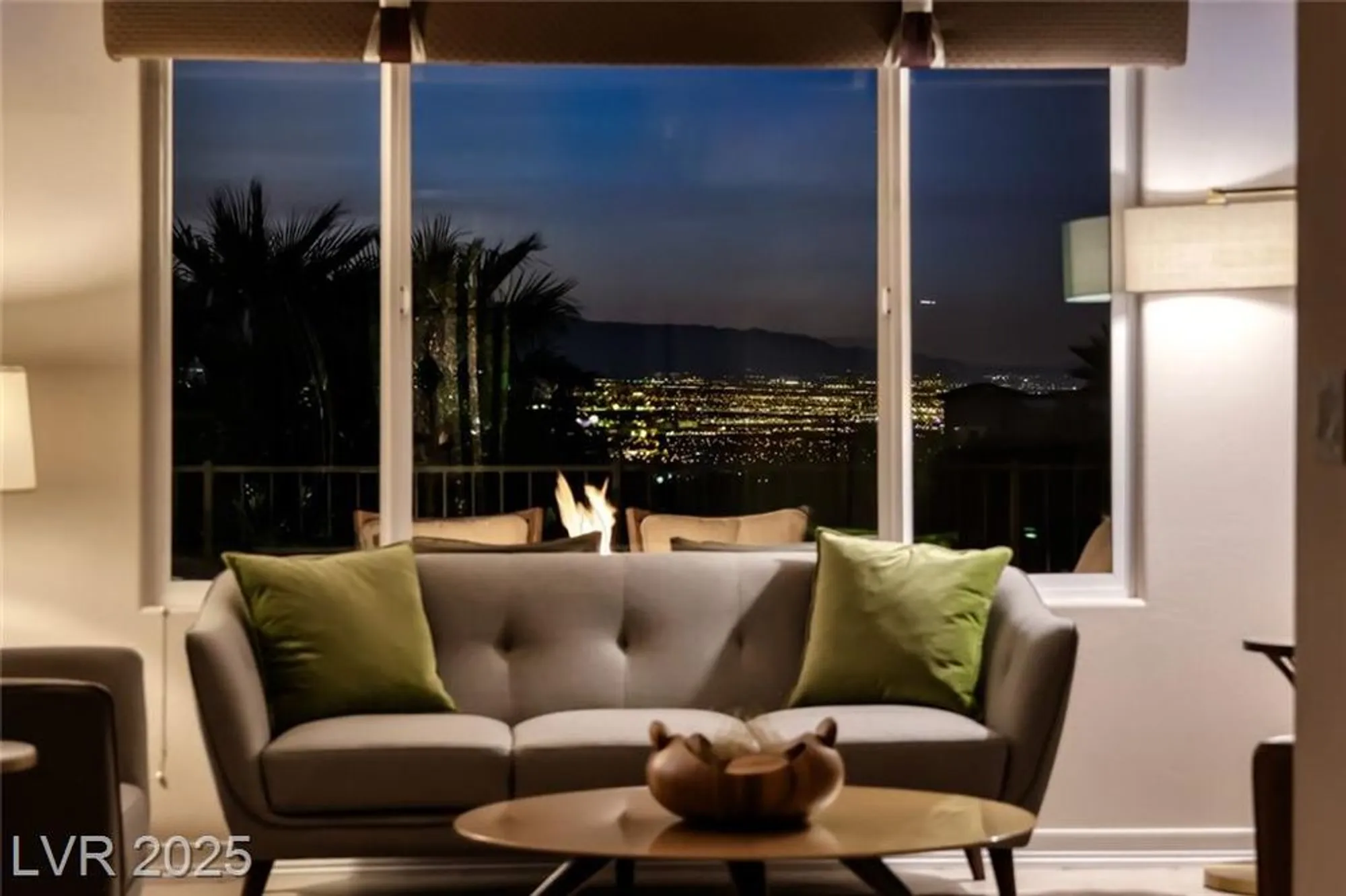 Property Slideshow image 19 of 66 | 2470 bedford park dr, Henderson, NV, 89052