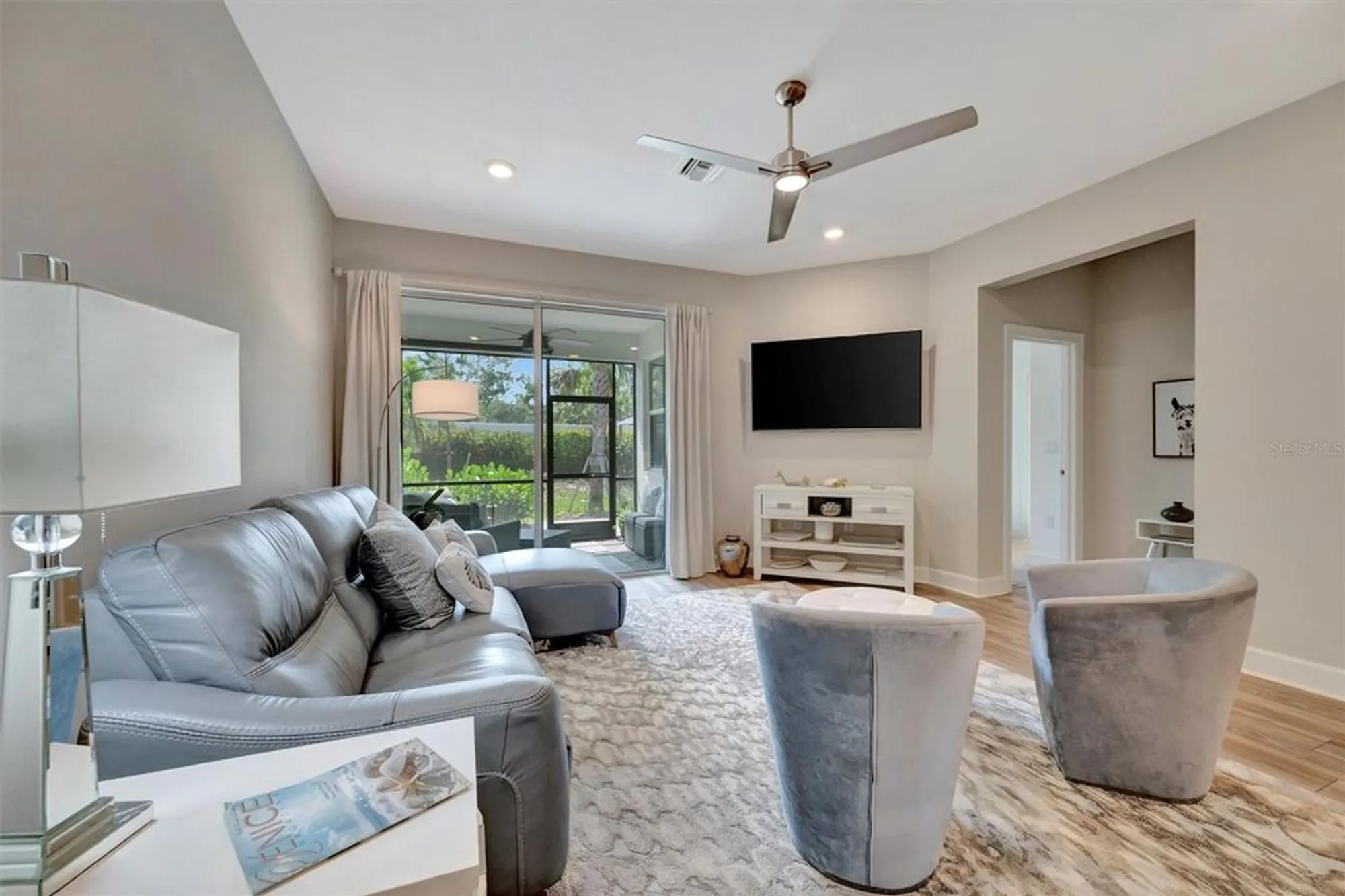 Property Slideshow image 12 of 59 | 25069 pearl lake cir, Englewood, FL, 34223